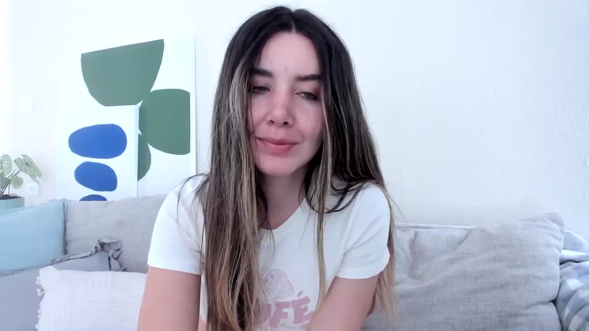 Gallery image thumbnail from LauraVega's myfreecams stream on, 08/08/2024, 17:25 image 11 of 20