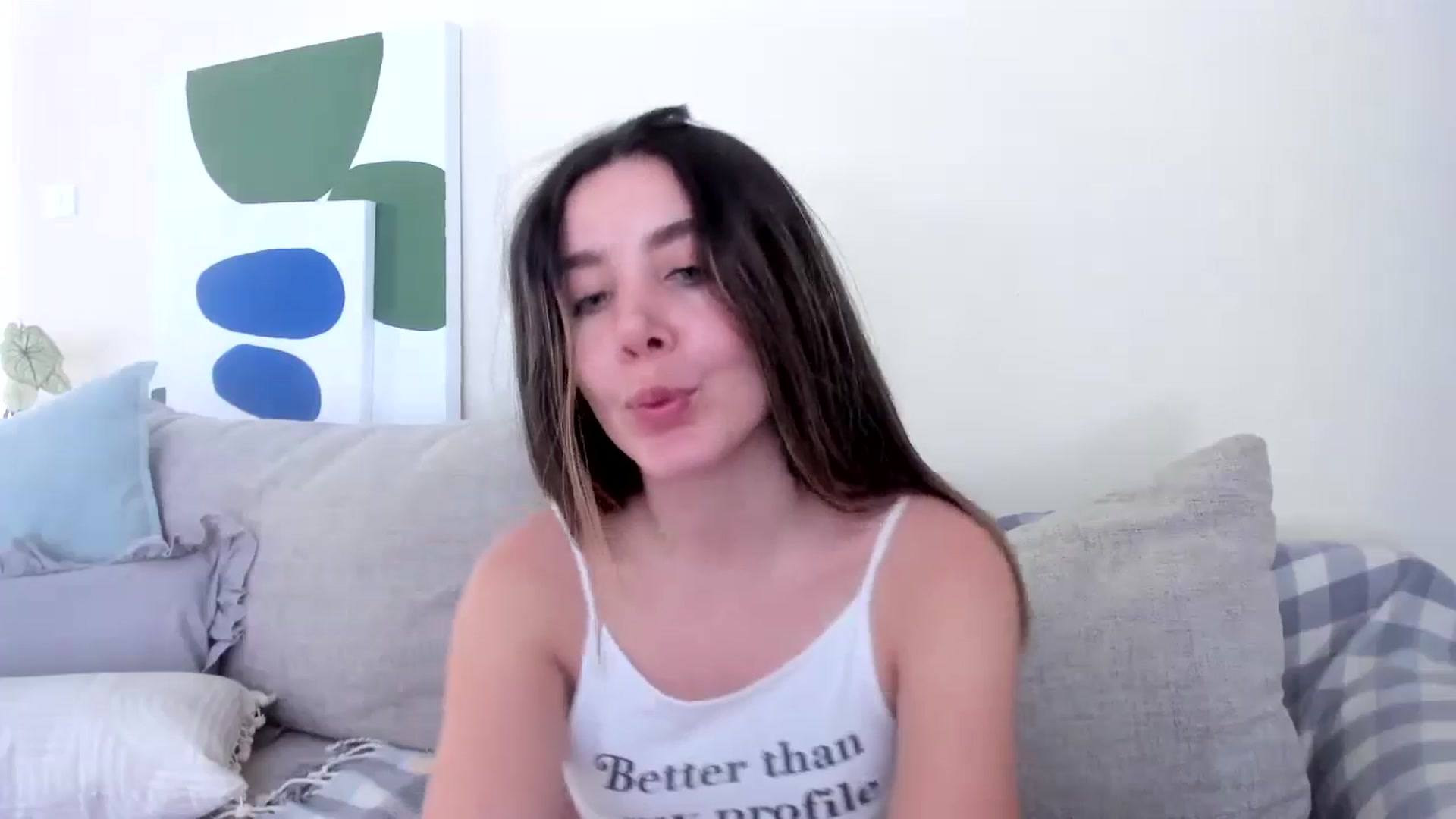 Gallery image thumbnail from LauraVega's myfreecams stream on, 08/28/2024, 17:00 image 7 of 20