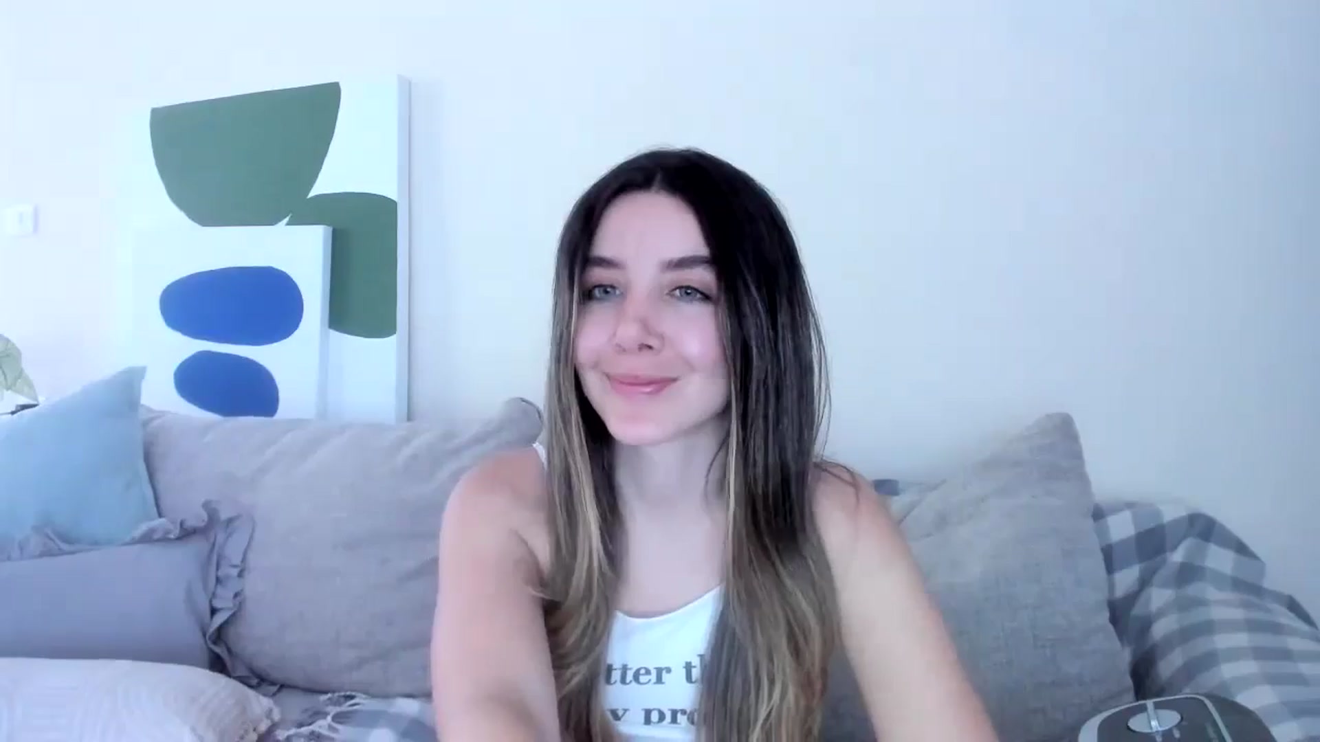 Gallery image thumbnail from LauraVega's myfreecams stream on, 08/28/2024, 17:20 image 2 of 20