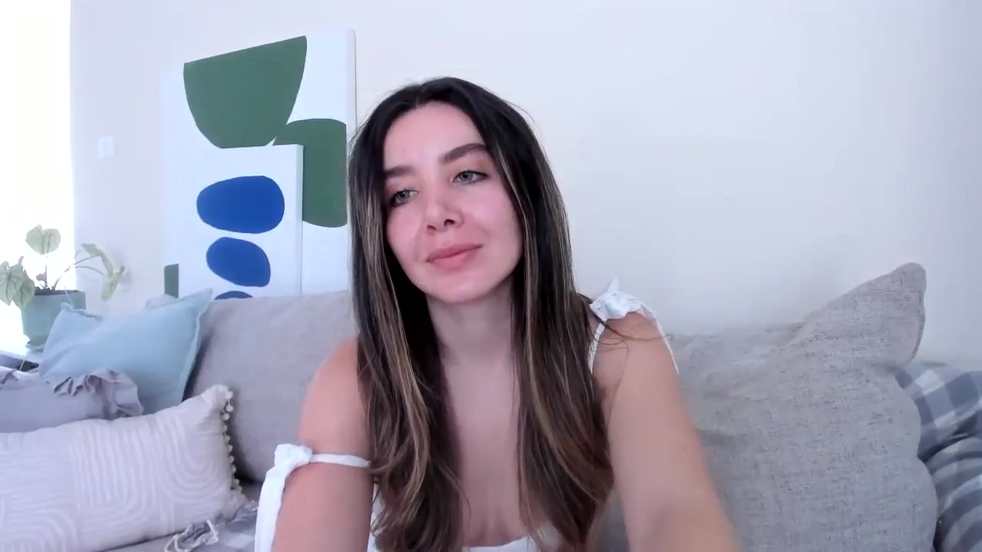 Gallery image thumbnail from LauraVega's myfreecams stream on, 09/08/2024, 16:06 image 9 of 20