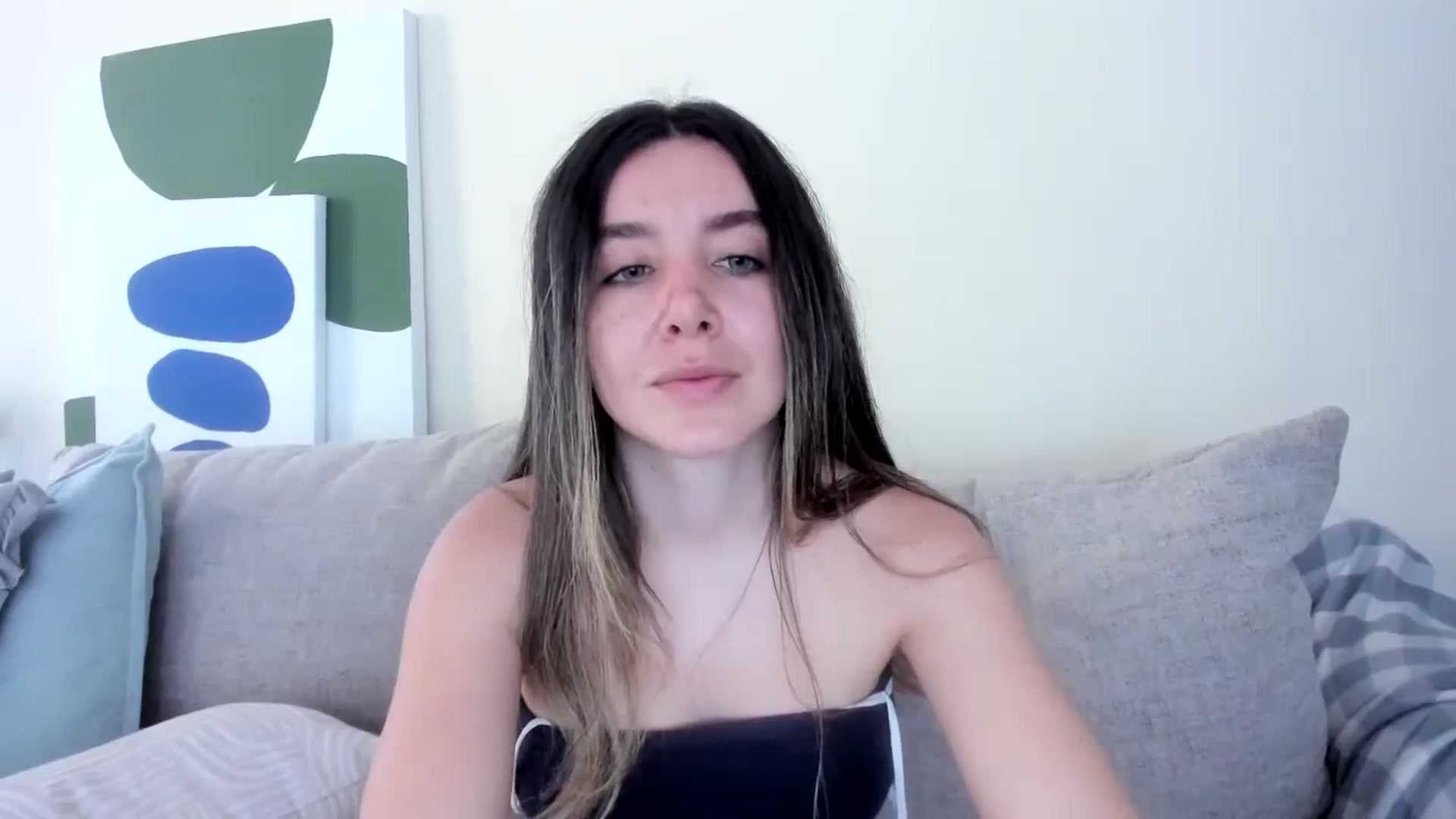 Gallery image thumbnail from LauraVega's myfreecams stream on, 09/15/2024, 17:49 image 17 of 20