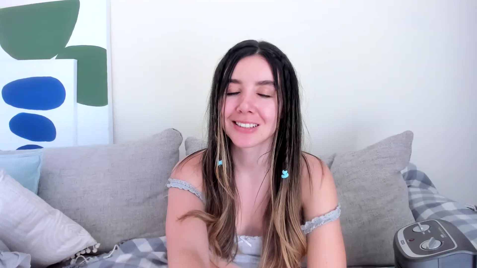 Gallery image thumbnail from LauraVega's myfreecams stream on, 09/23/2024, 17:03 image 7 of 20