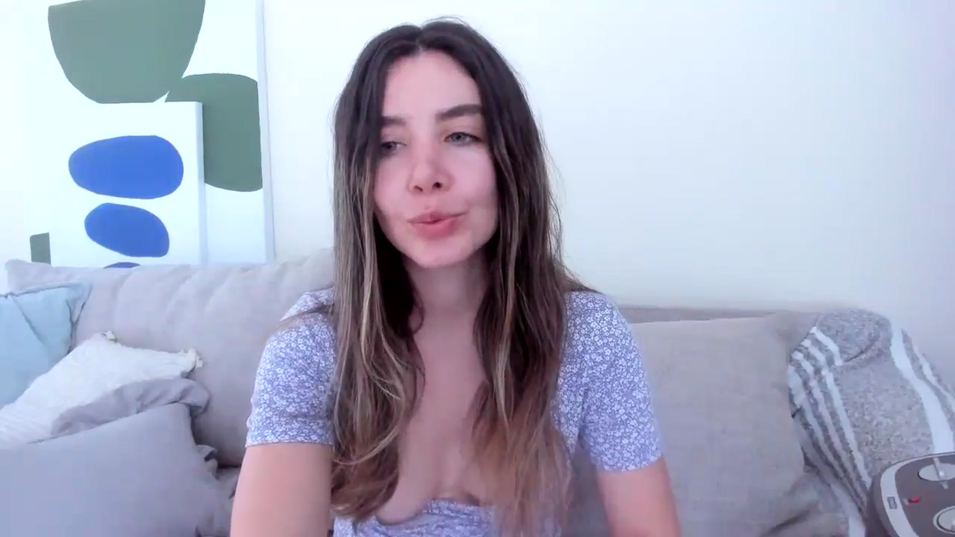 Gallery image thumbnail from LauraVega's myfreecams stream on, 10/16/2024, 17:05 image 17 of 20