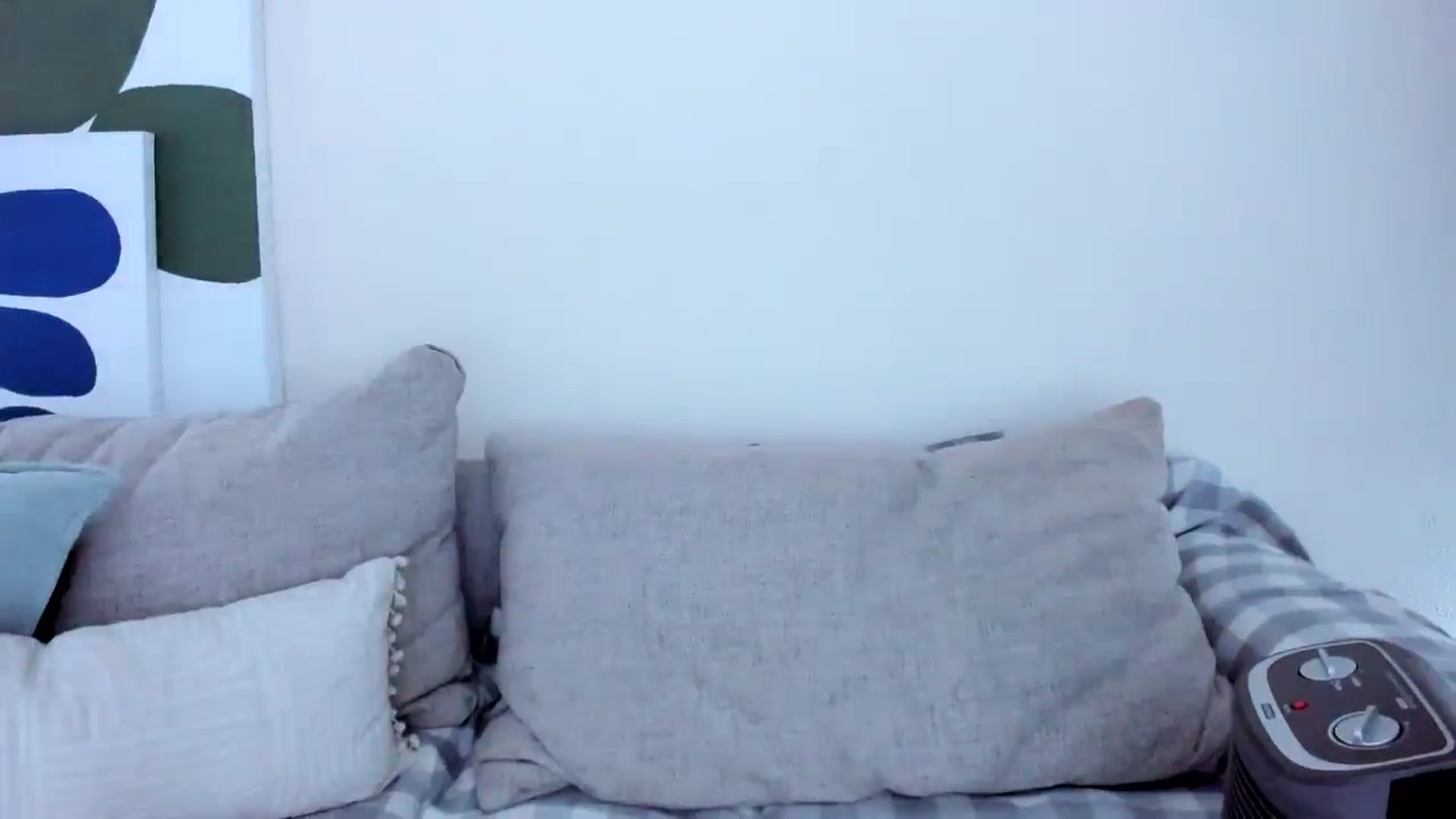 Gallery image thumbnail from LauraVega's myfreecams stream on, 11/15/2024, 15:38 image 20 of 20