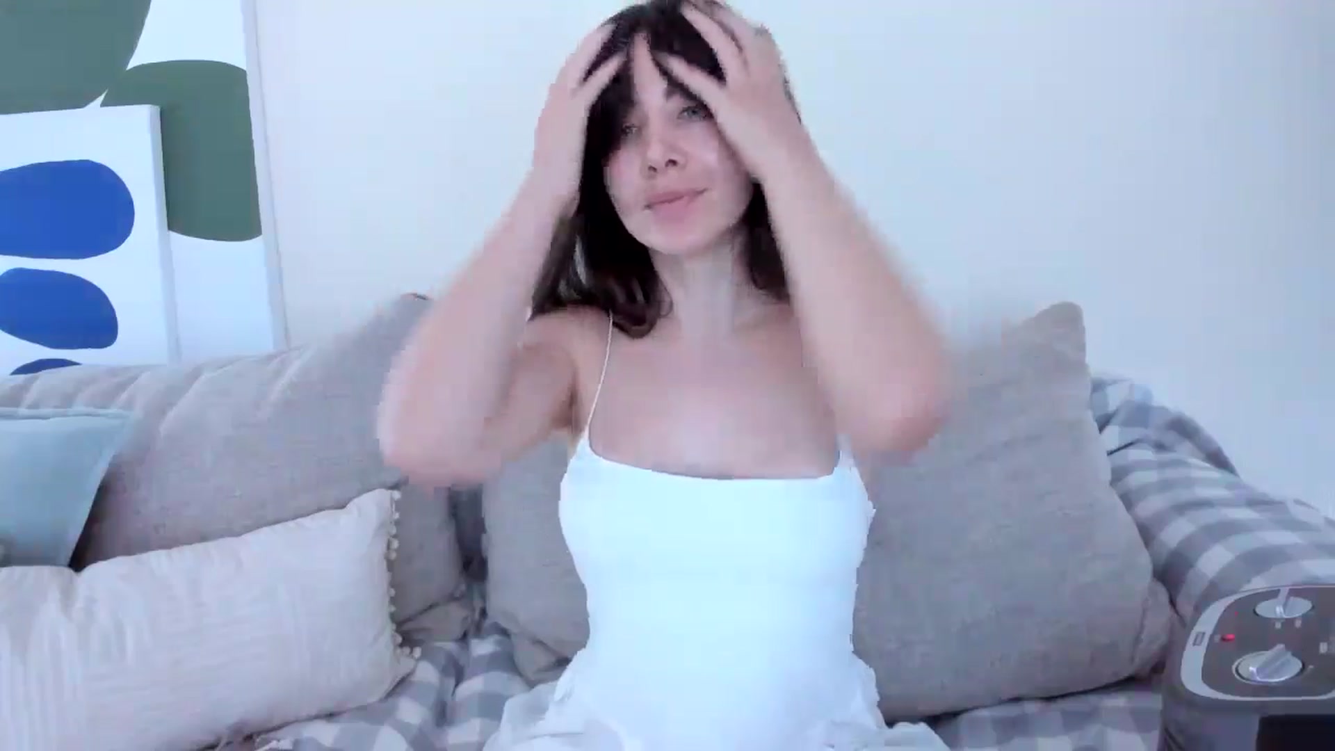 Gallery image thumbnail from LauraVega's myfreecams stream on, 11/15/2024, 16:06 image 8 of 20