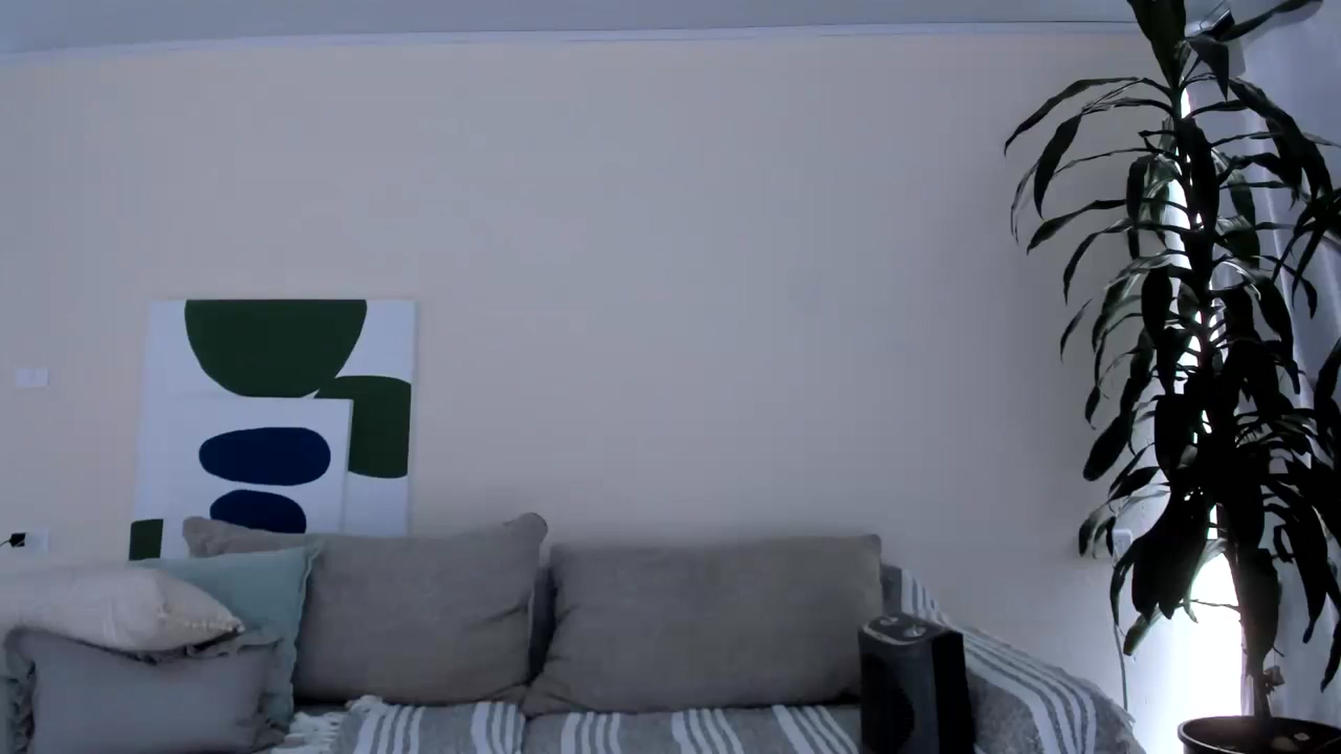 Gallery image thumbnail from LauraVega's myfreecams stream on, 11/17/2024, 15:08 image 5 of 20