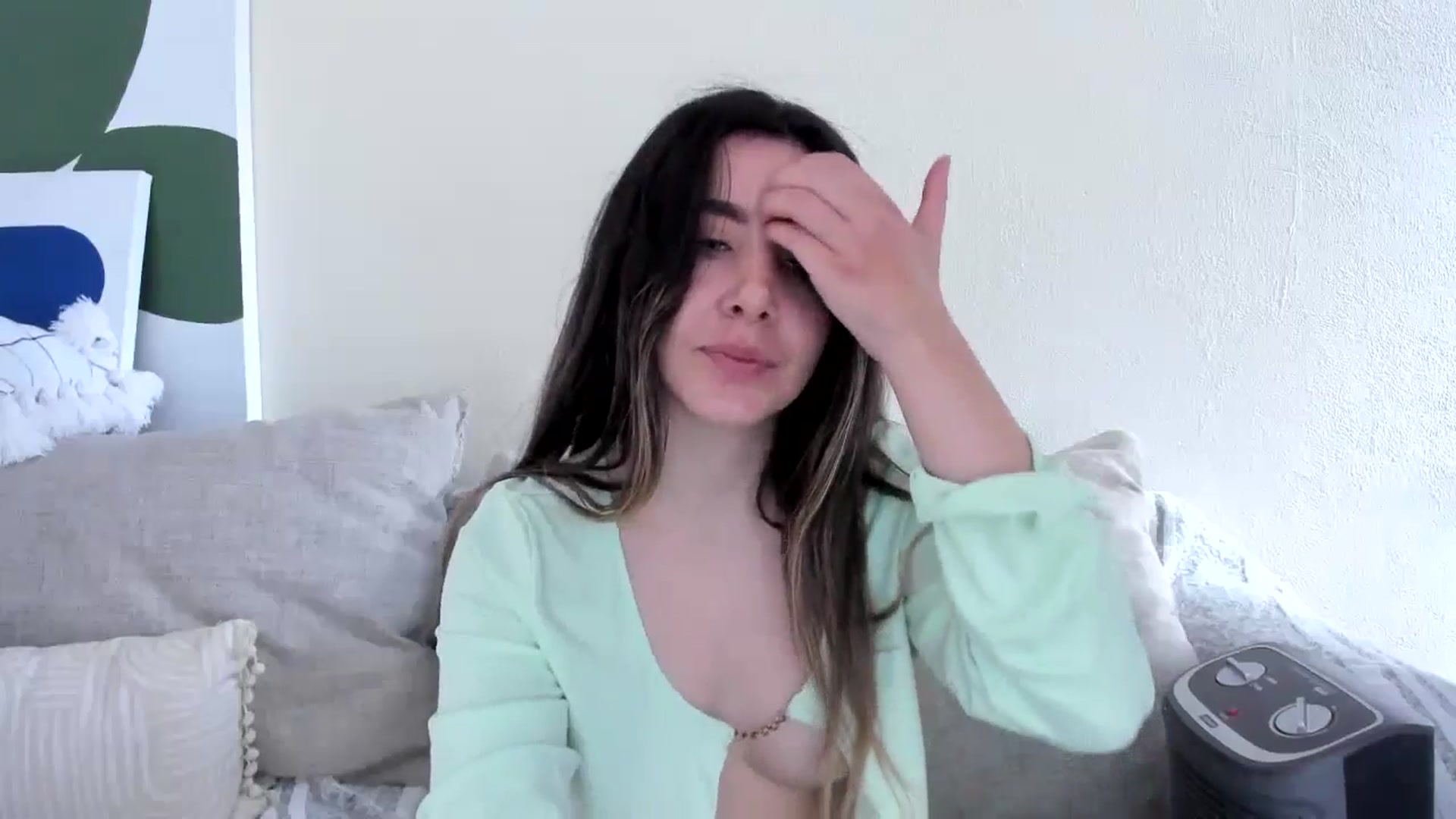 Gallery image thumbnail from LauraVega's myfreecams stream on, 12/14/2024, 17:04 image 6 of 20