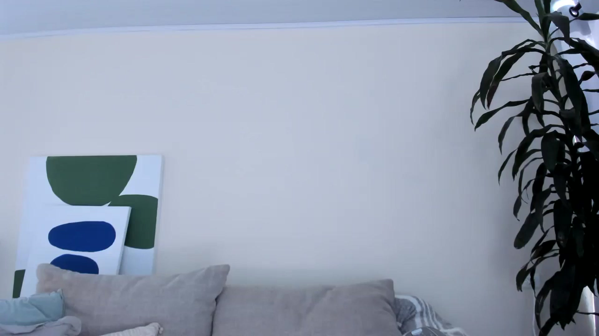 Gallery image thumbnail from LauraVega's myfreecams stream on, 12/21/2024, 15:10 image 11 of 20