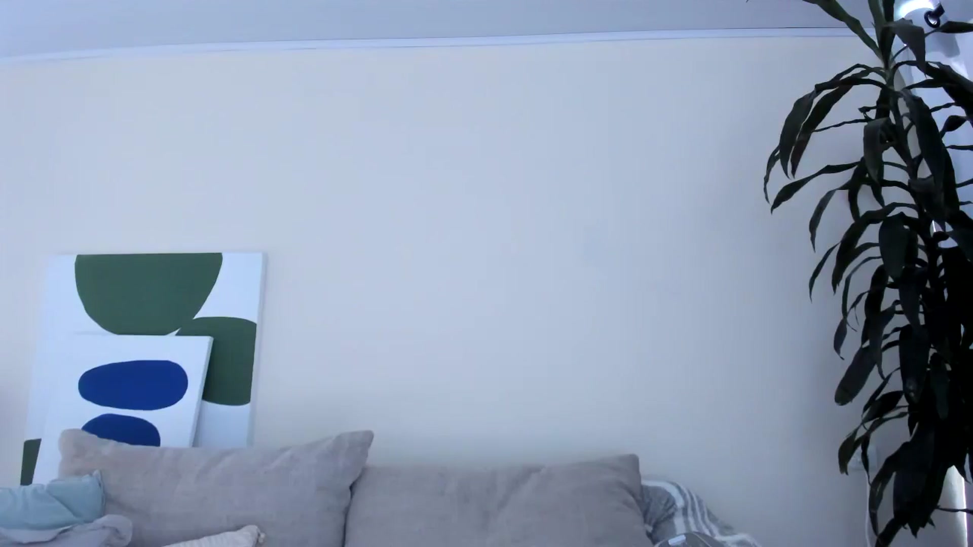 Gallery image thumbnail from LauraVega's myfreecams stream on, 12/21/2024, 15:10 image 13 of 20