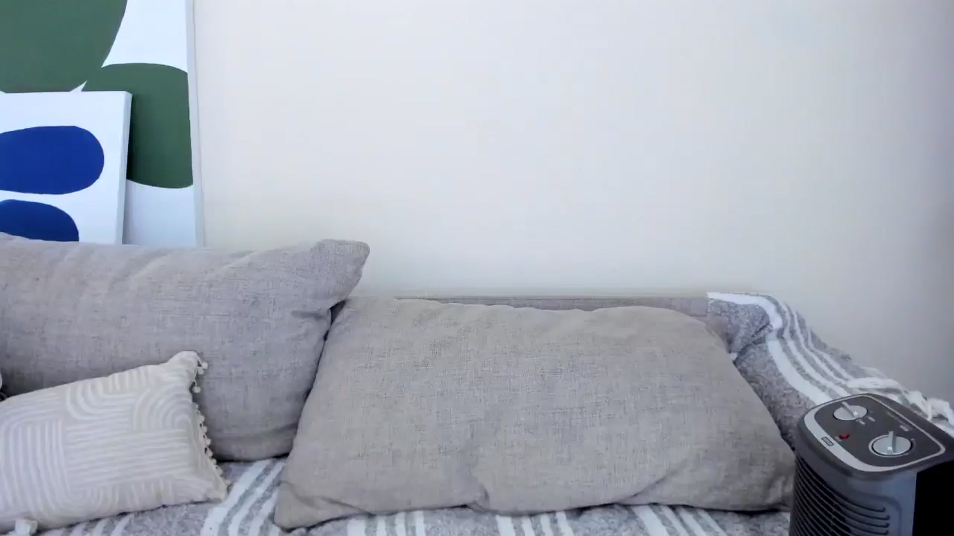 Gallery image thumbnail from LauraVega's myfreecams stream on, 12/21/2024, 16:42 image 14 of 20