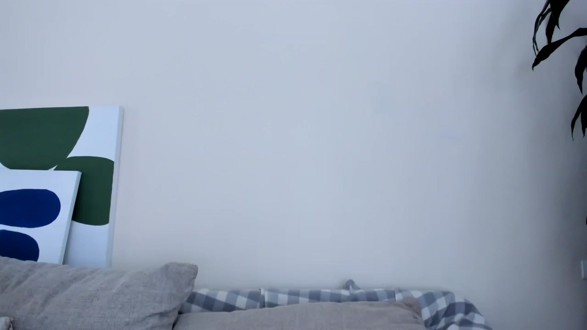 Gallery image thumbnail from LauraVega's myfreecams stream on, 12/29/2024, 20:07 image 16 of 20