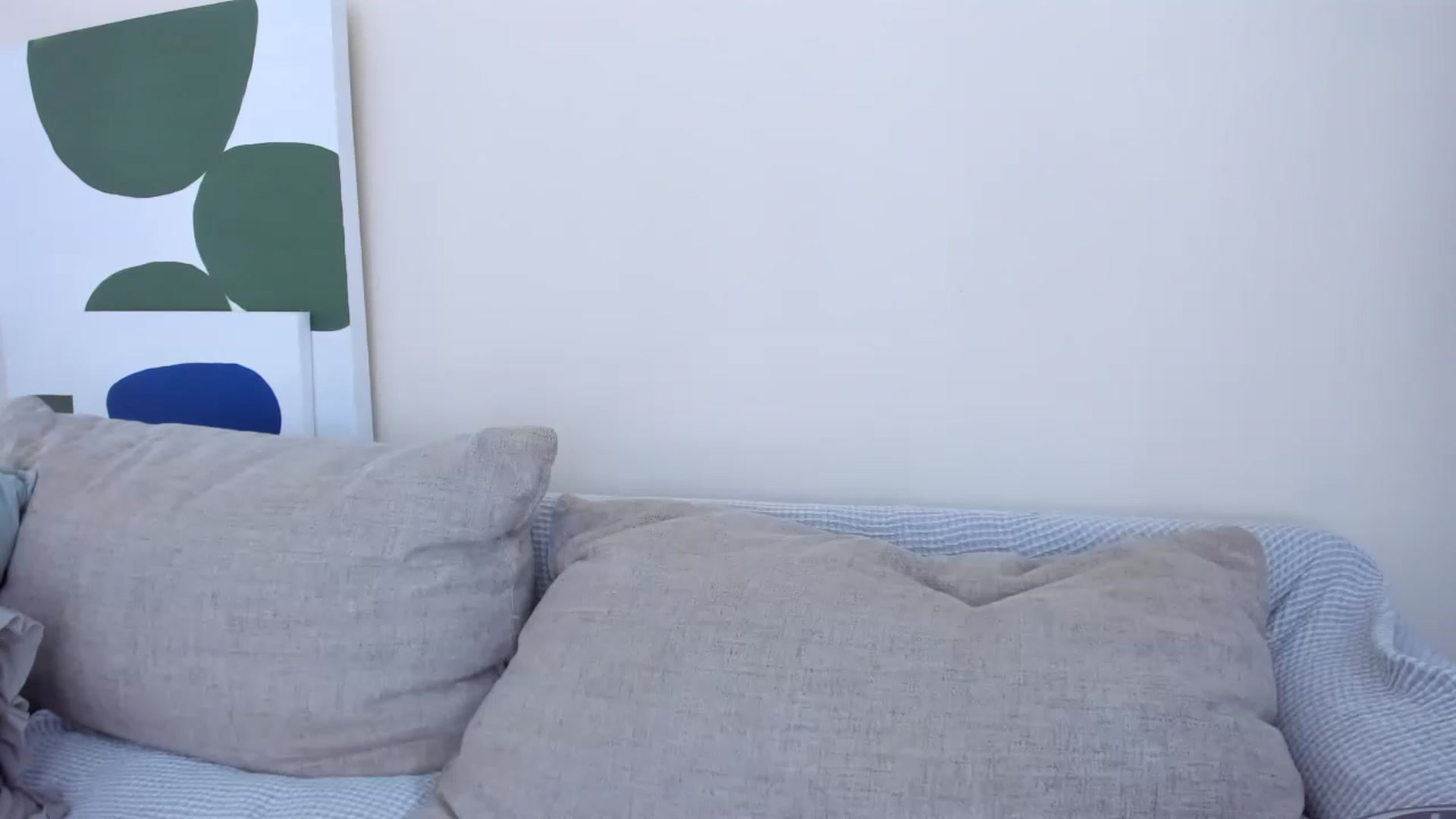 Gallery image thumbnail from LauraVega's myfreecams stream on, 01/01/2025, 18:58 image 7 of 20