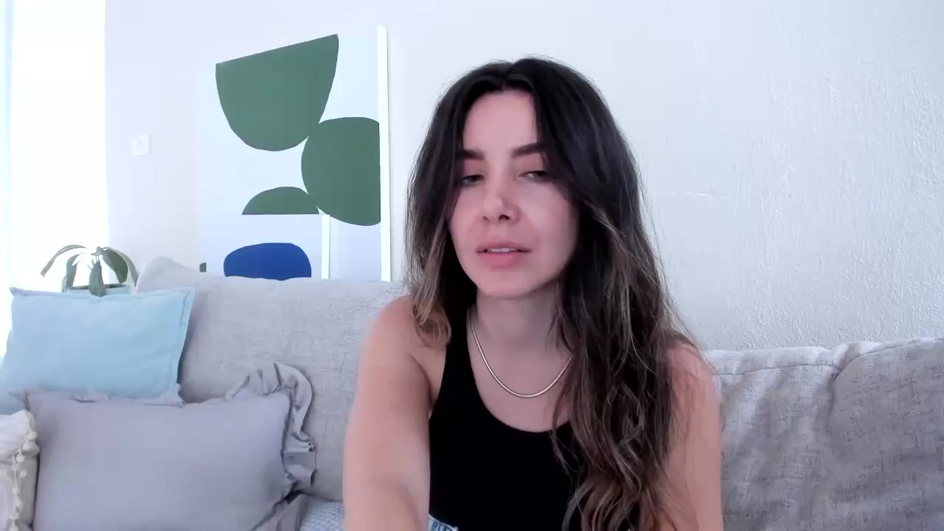 Gallery image thumbnail from LauraVega's myfreecams stream on, 01/10/2025, 18:09 image 1 of 20