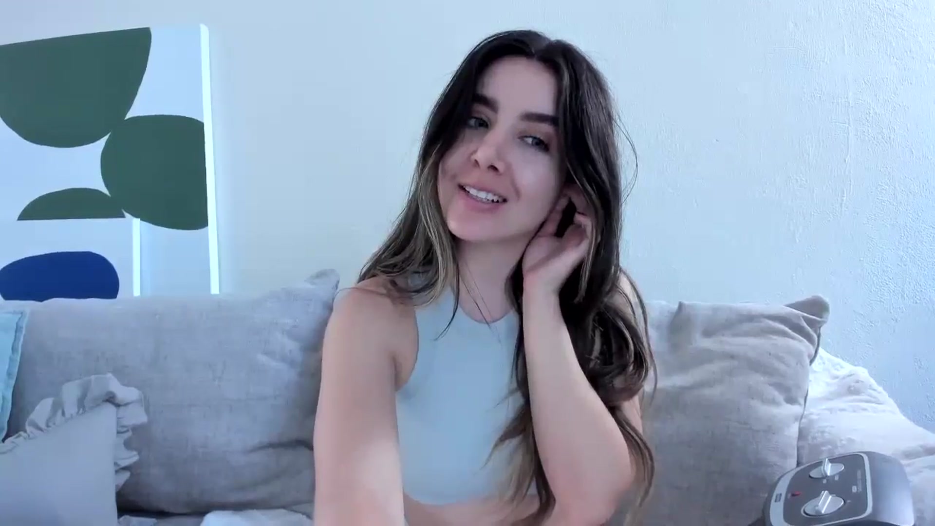 Gallery image thumbnail from LauraVega's myfreecams stream on, 01/13/2025, 18:06 image 5 of 20