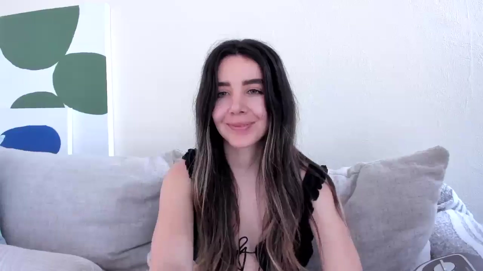 Gallery image thumbnail from LauraVega's myfreecams stream on, 02/02/2025, 18:02 image 7 of 20
