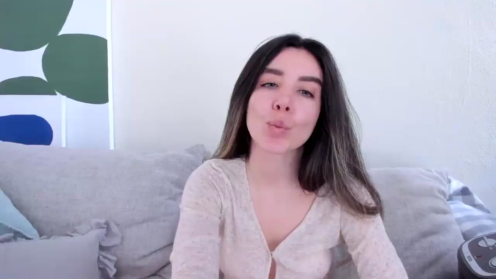 Gallery image thumbnail from LauraVega's myfreecams stream on, 02/08/2025, 18:26 image 20 of 20