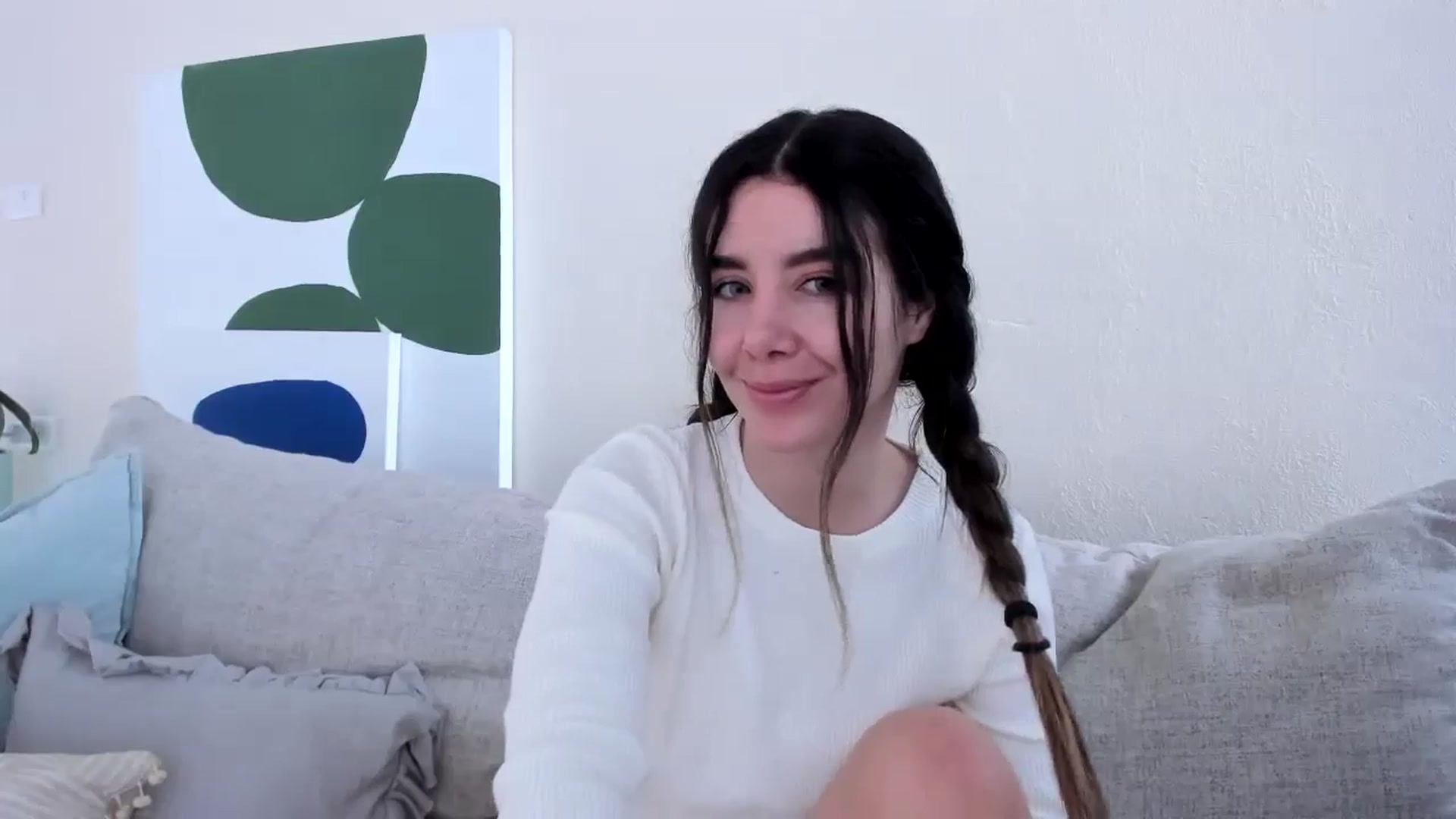 Gallery image thumbnail from LauraVega's myfreecams stream on, 02/16/2025, 19:03 image 17 of 20