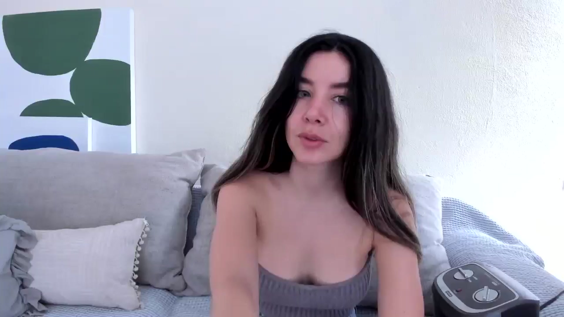 Gallery image thumbnail from LauraVega's myfreecams stream on, 02/20/2025, 17:16 image 1 of 20