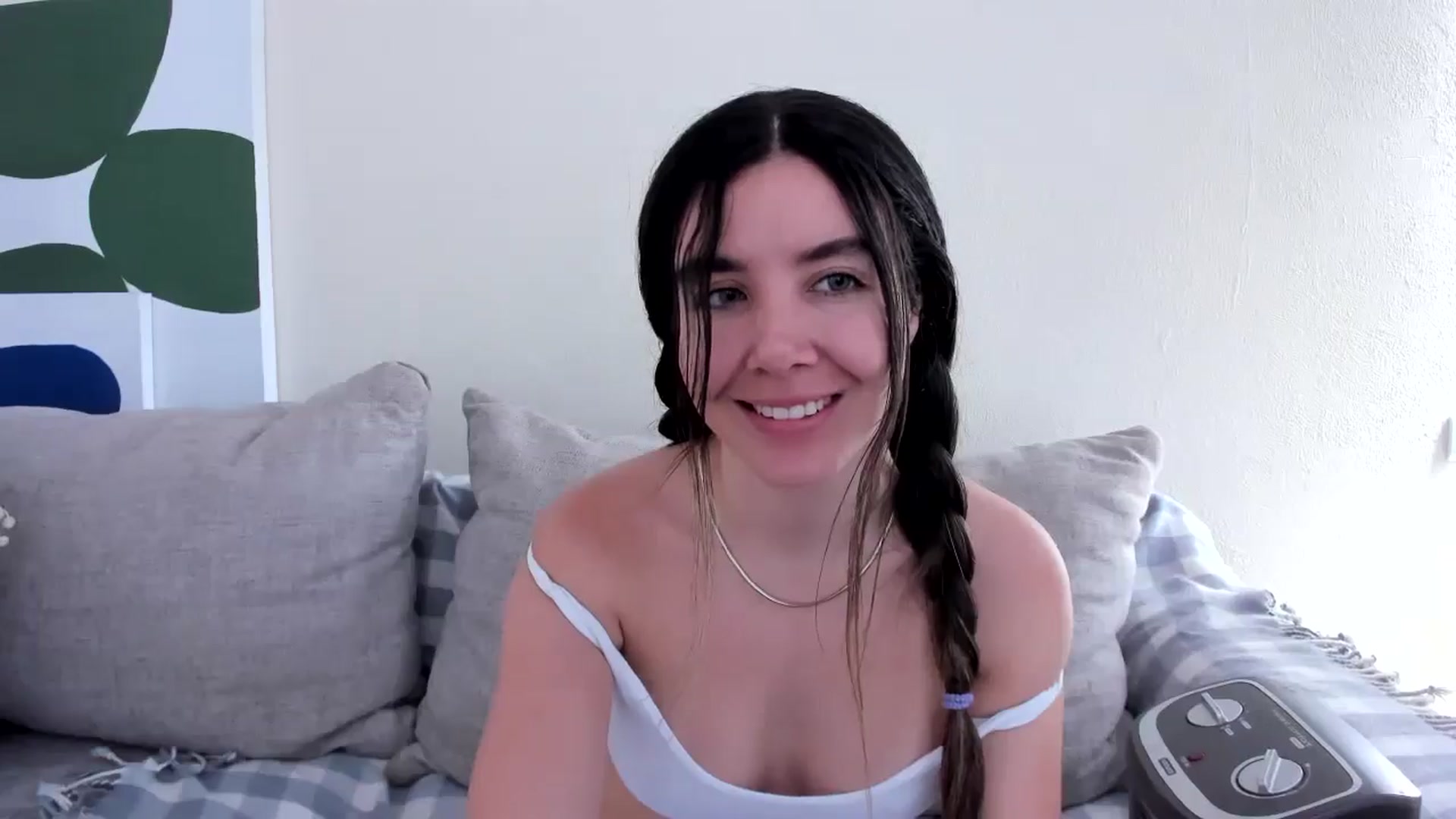 Gallery image thumbnail from LauraVega's myfreecams stream on, 02/23/2025, 16:19 image 12 of 20