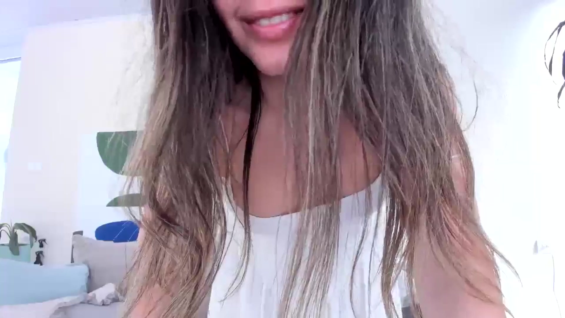Gallery image thumbnail from LauraVega's myfreecams stream on, 02/27/2025, 17:50 image 17 of 20