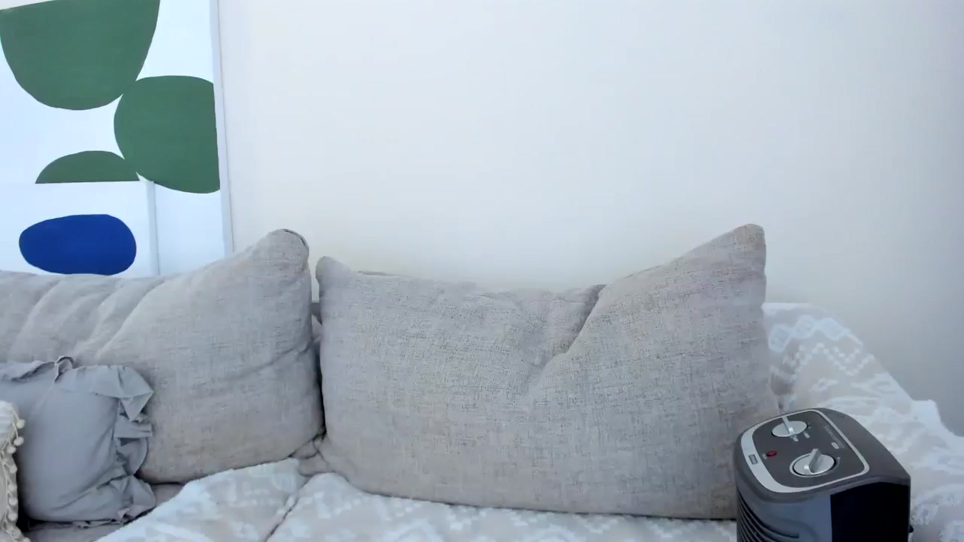 Gallery image thumbnail from LauraVega's myfreecams stream on, 03/09/2025, 18:27 image 12 of 20
