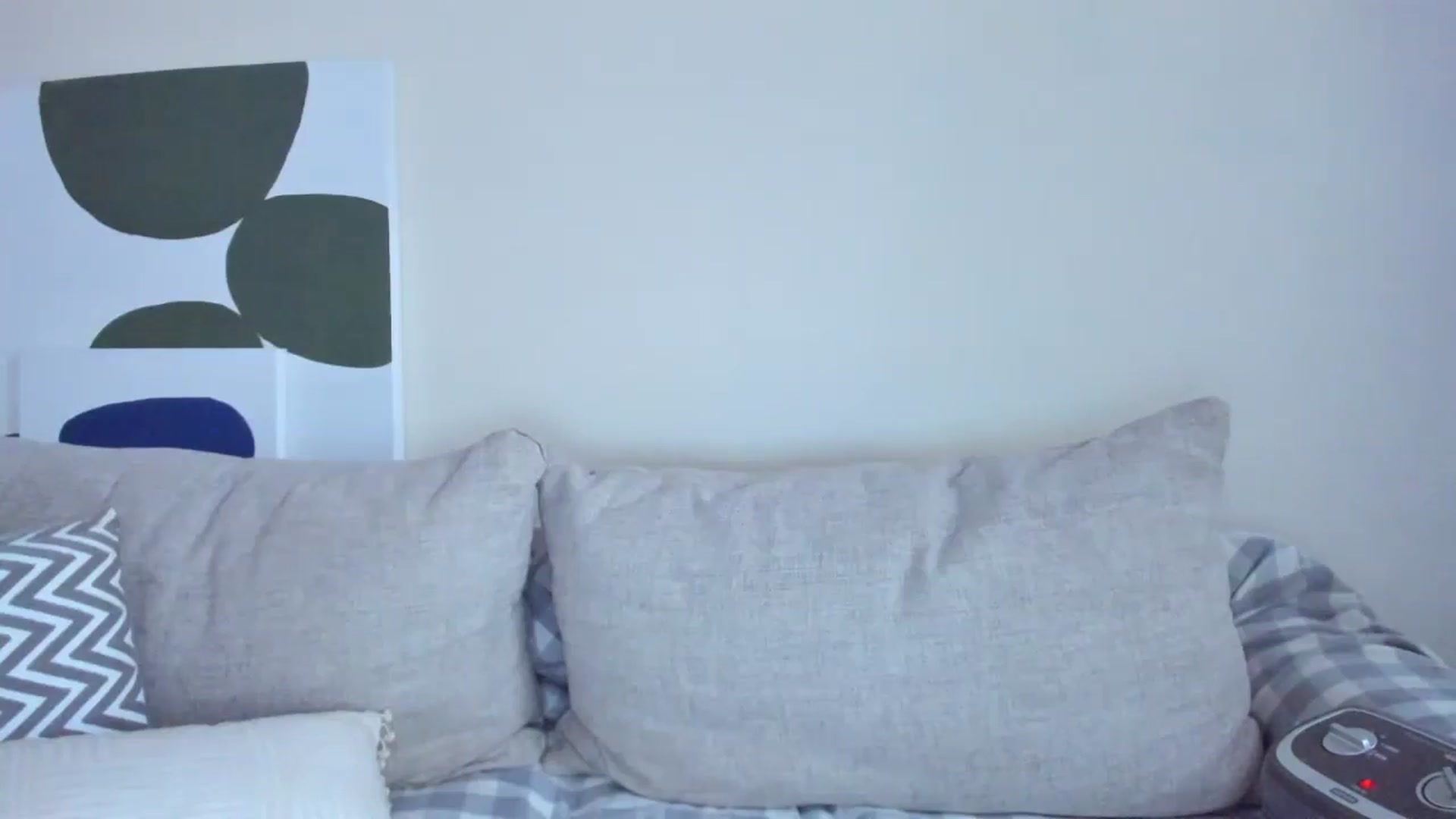 Gallery image thumbnail from LauraVega's myfreecams stream on, 04/02/2025, 18:15 image 13 of 20