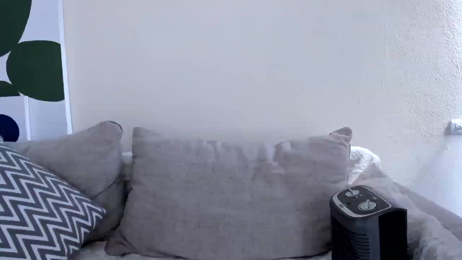 Gallery image thumbnail from LauraVega's myfreecams stream on, 04/07/2025, 15:49 image 8 of 20
