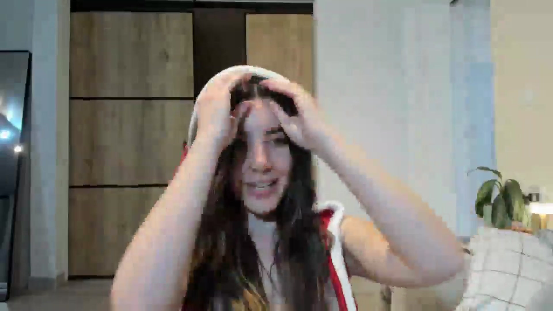 Gallery image thumbnail from LauraVega's myfreecams stream on, 12/26/2025, 24:01 image 20 of 20