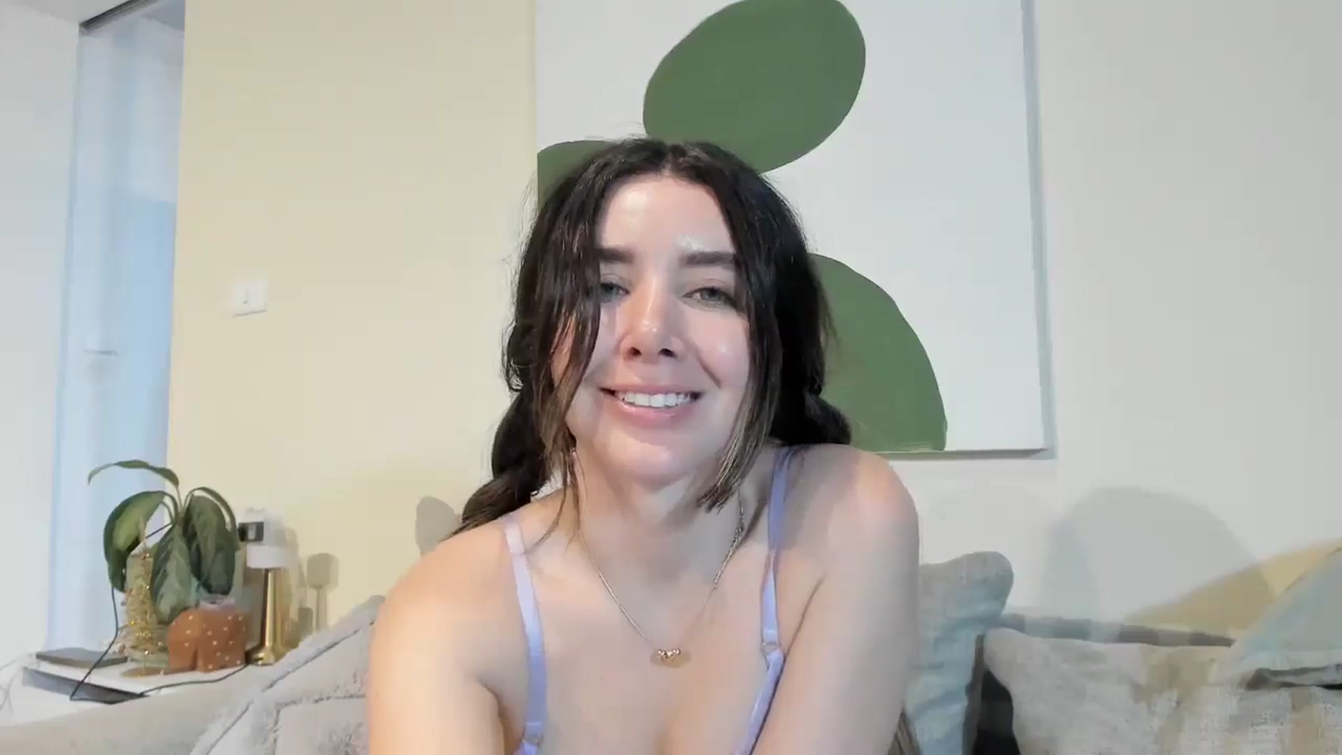 Gallery image thumbnail from LauraVega's myfreecams stream on, 01/09/2026, 24:49 image 4 of 20