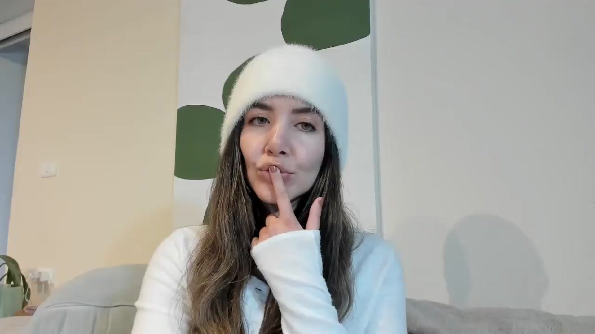 Gallery image thumbnail from LauraVega's myfreecams stream on, 01/12/2026, 22:21 image 11 of 20