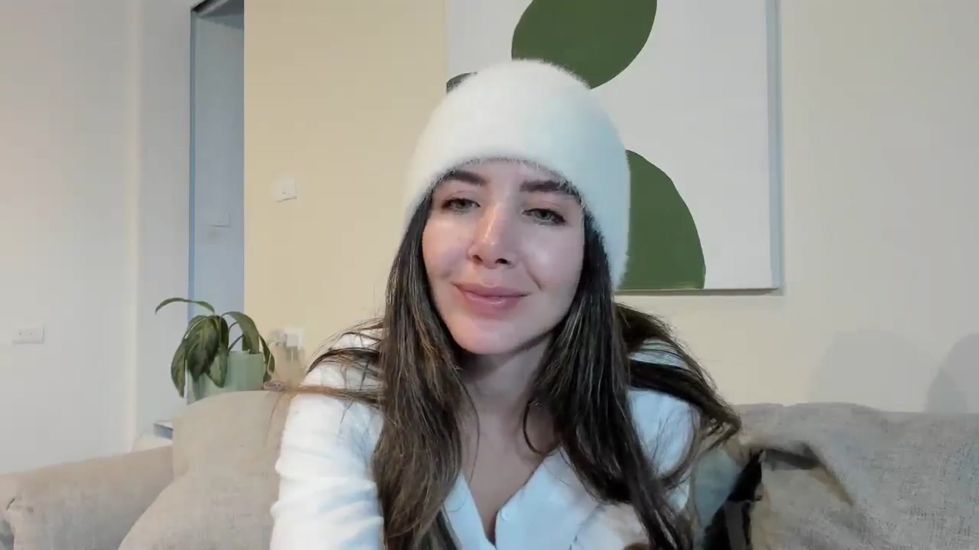 Gallery image thumbnail from LauraVega's myfreecams stream on, 01/12/2026, 22:21 image 19 of 20