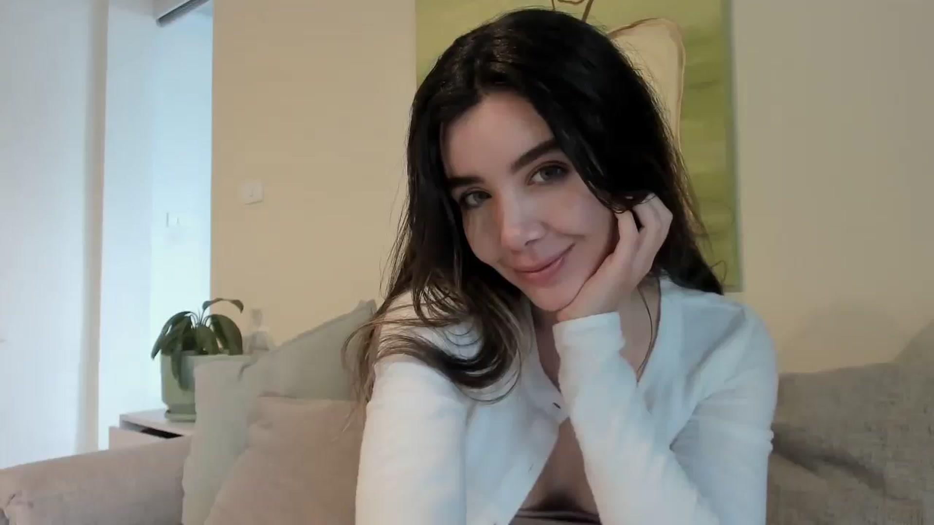 Gallery image thumbnail from LauraVega's myfreecams stream on, 02/07/2026, 15:05 image 5 of 20
