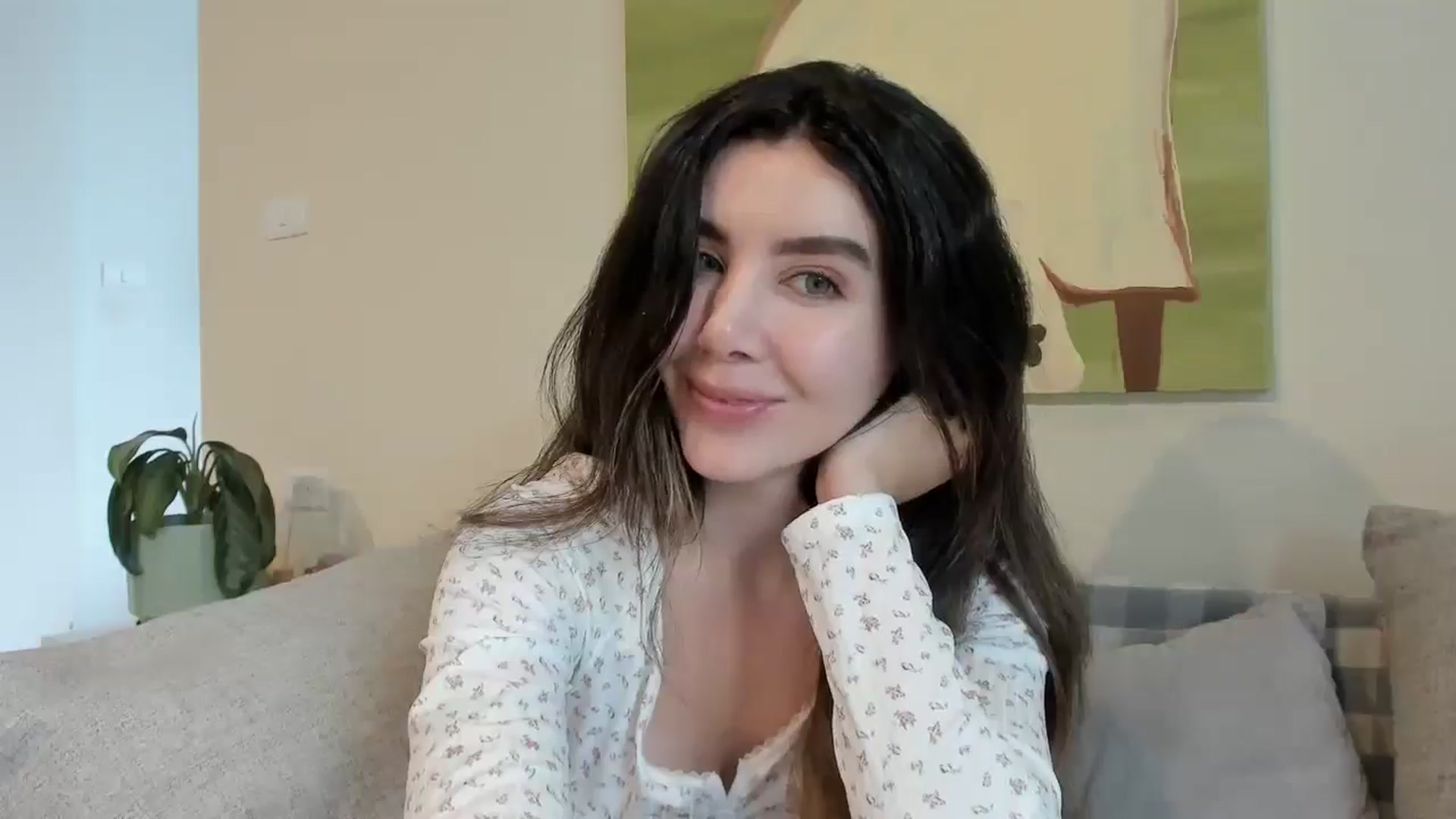 Gallery image thumbnail from LauraVega's myfreecams stream on, 02/24/2026, 14:45 image 15 of 20