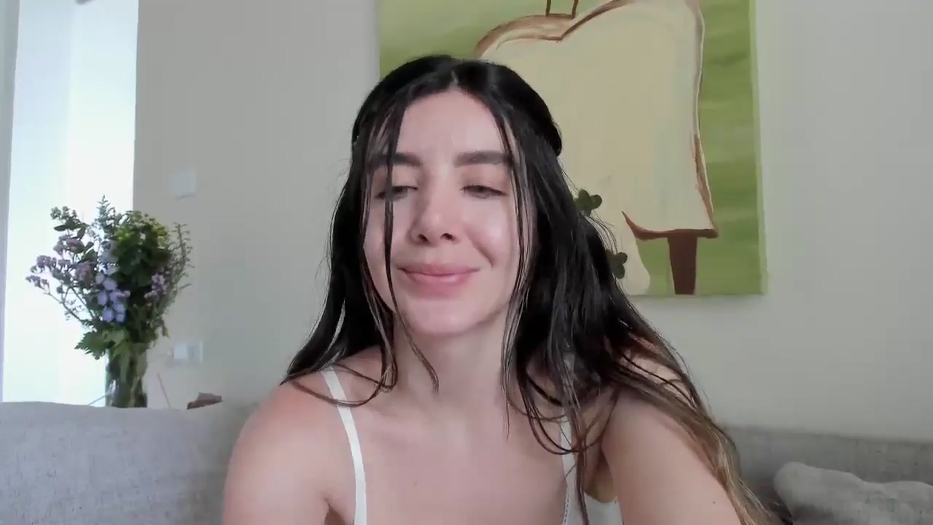Gallery image thumbnail from LauraVega's myfreecams stream on, 03/15/2026, 18:27 image 16 of 20