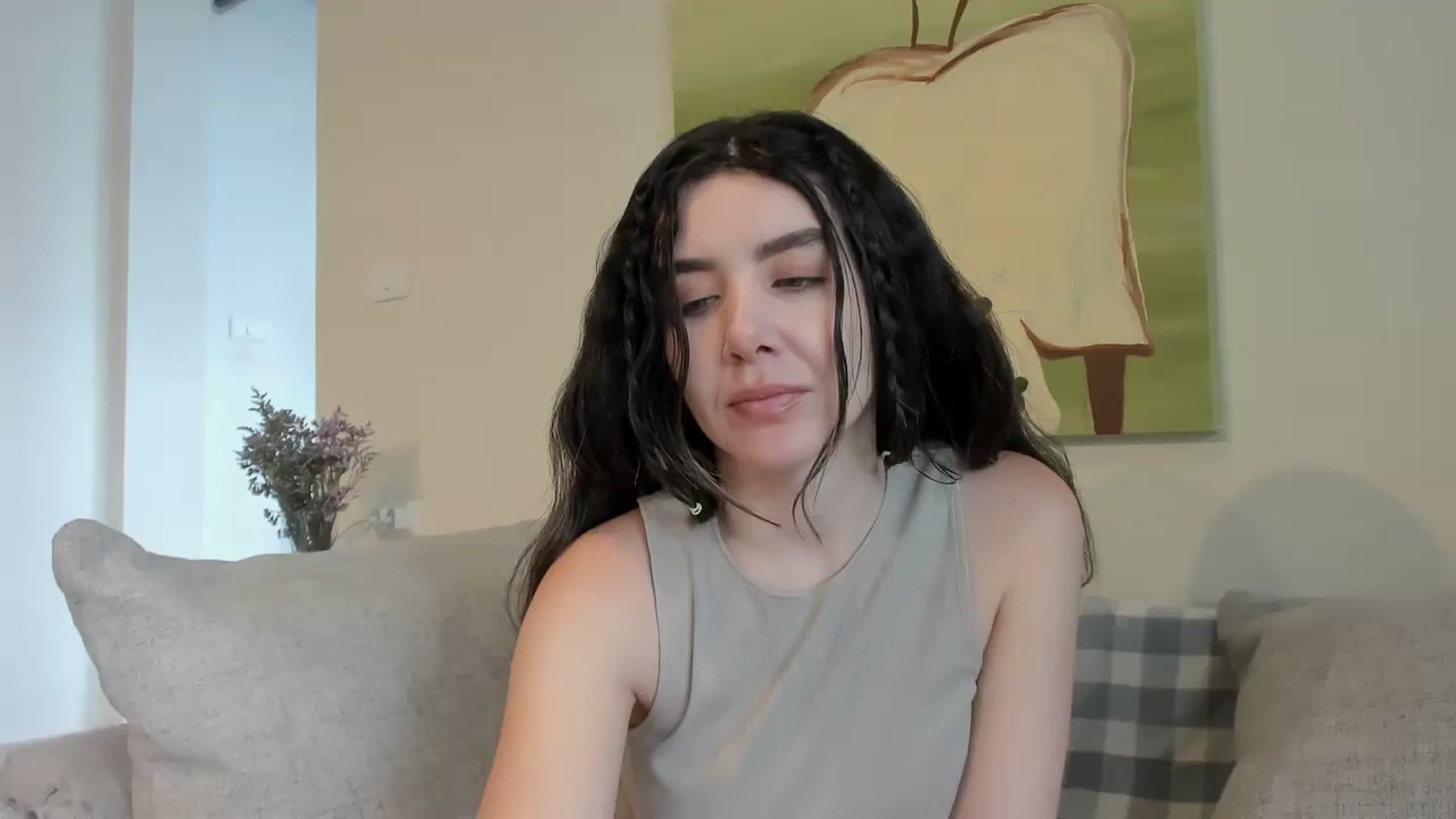 Gallery image thumbnail from LauraVega's myfreecams stream on, 04/05/2026, 18:05 image 1 of 20