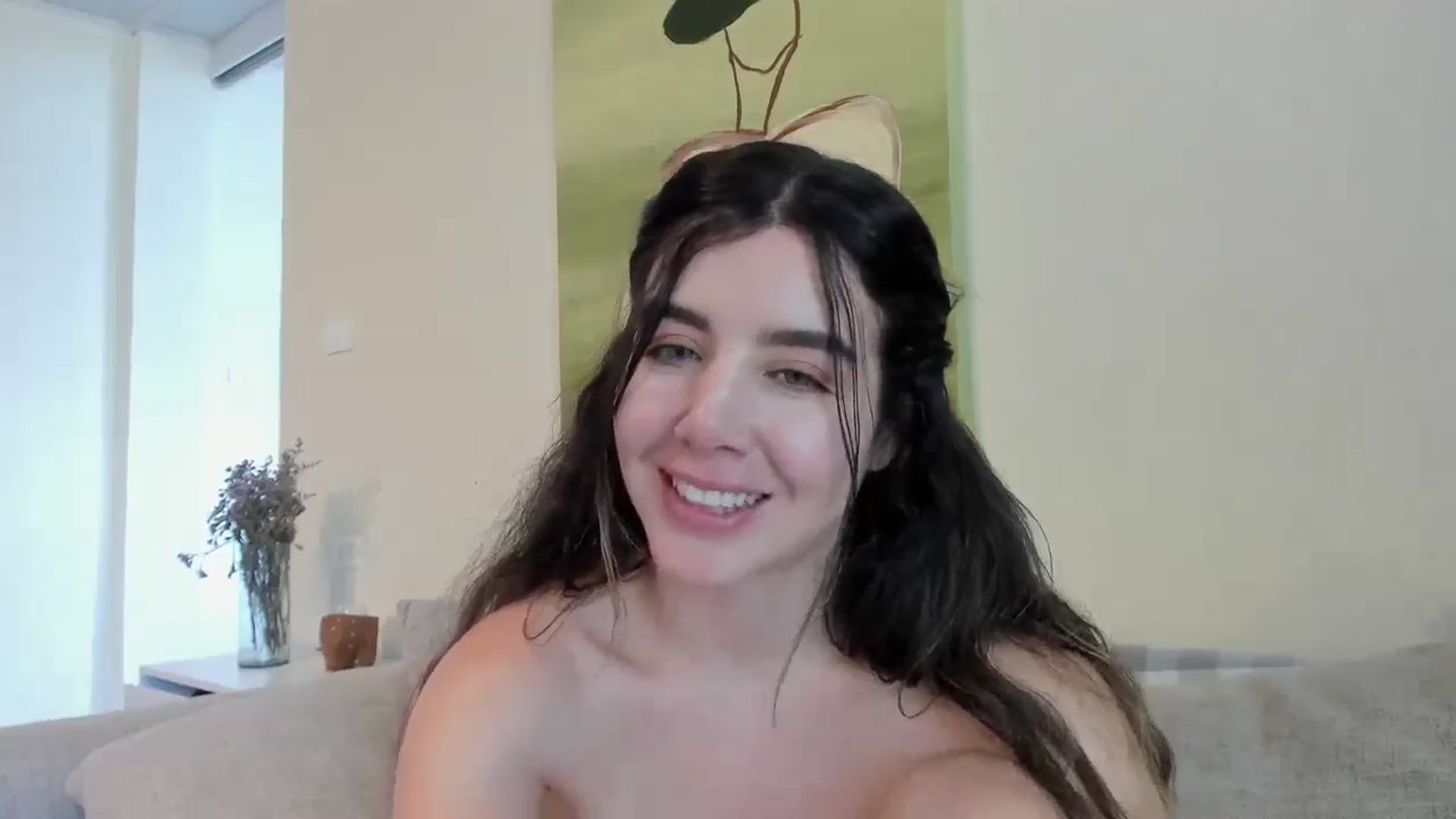 Gallery image thumbnail from LauraVega's myfreecams stream on, 05/03/2026, 18:02 image 14 of 20