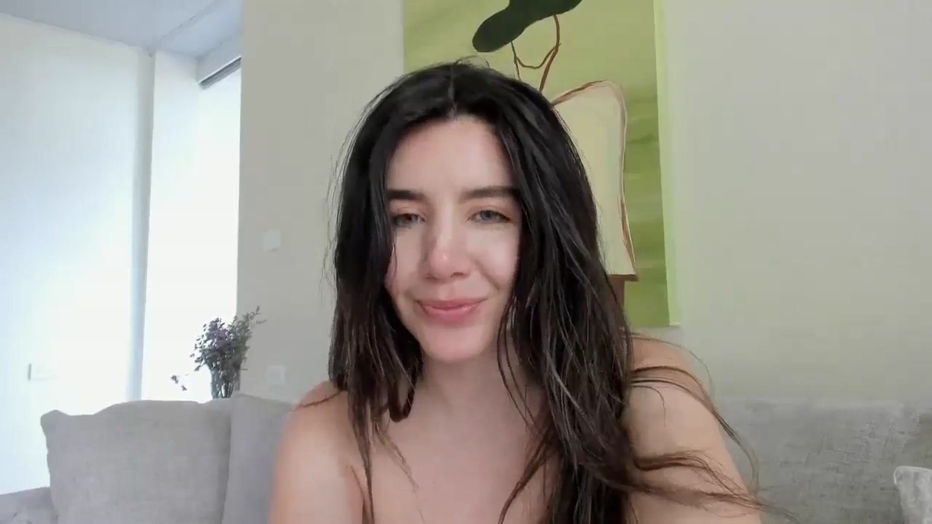 Gallery image thumbnail from LauraVega's myfreecams stream on, 05/07/2026, 17:03 image 11 of 20