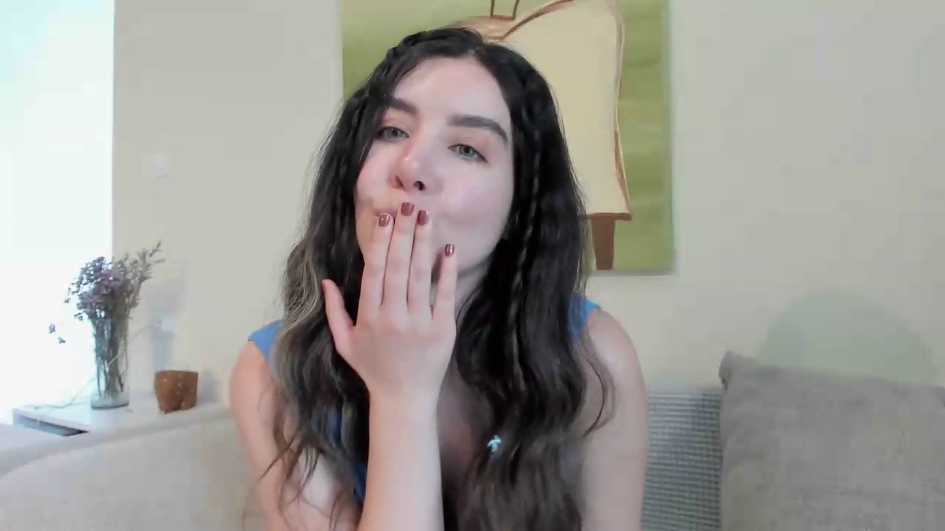 Gallery image thumbnail from LauraVega's myfreecams stream on, 05/17/2026, 16:17 image 14 of 20
