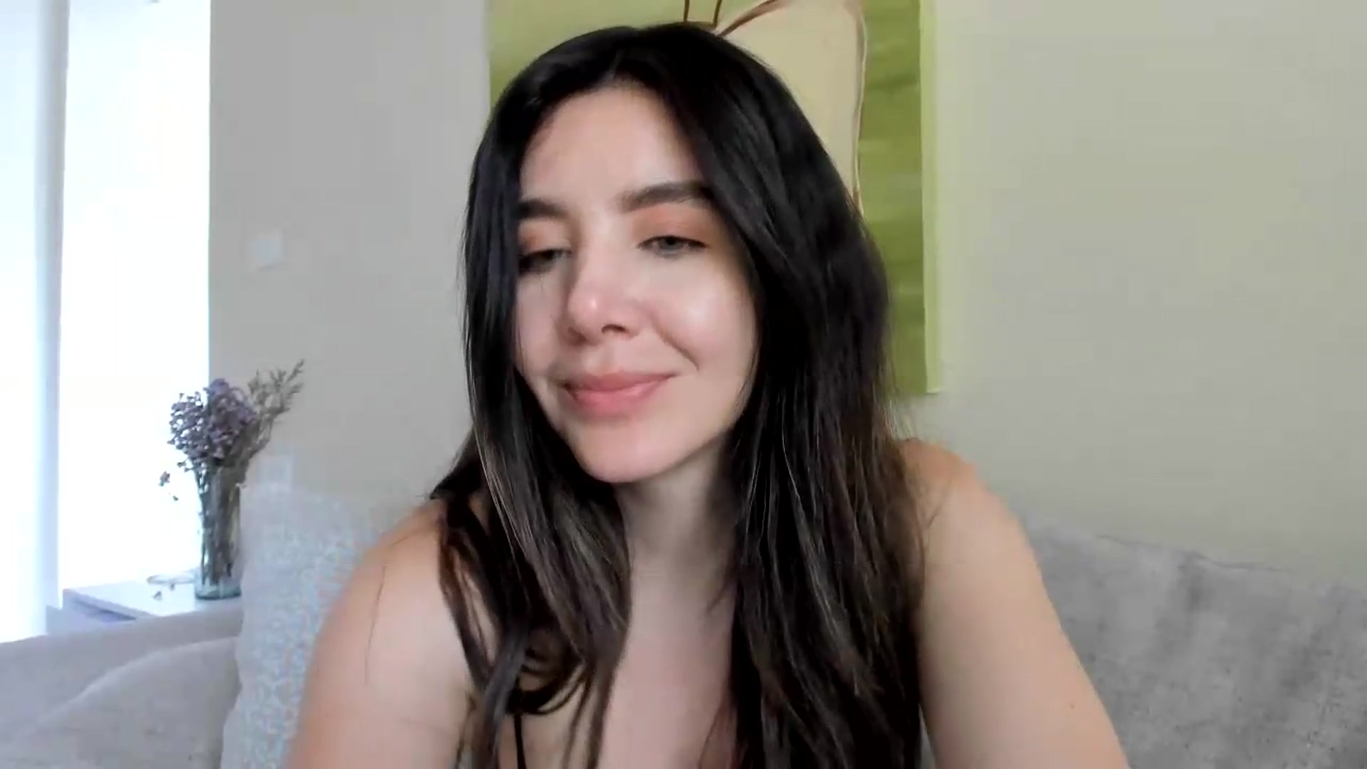 Gallery image thumbnail from LauraVega's myfreecams stream on, 05/23/2026, 18:34 image 12 of 20