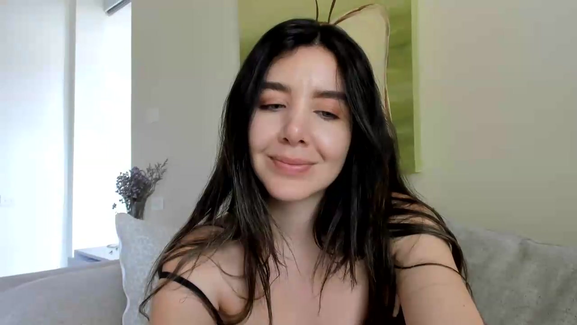 Gallery image thumbnail from LauraVega's myfreecams stream on, 05/23/2026, 18:34 image 5 of 20