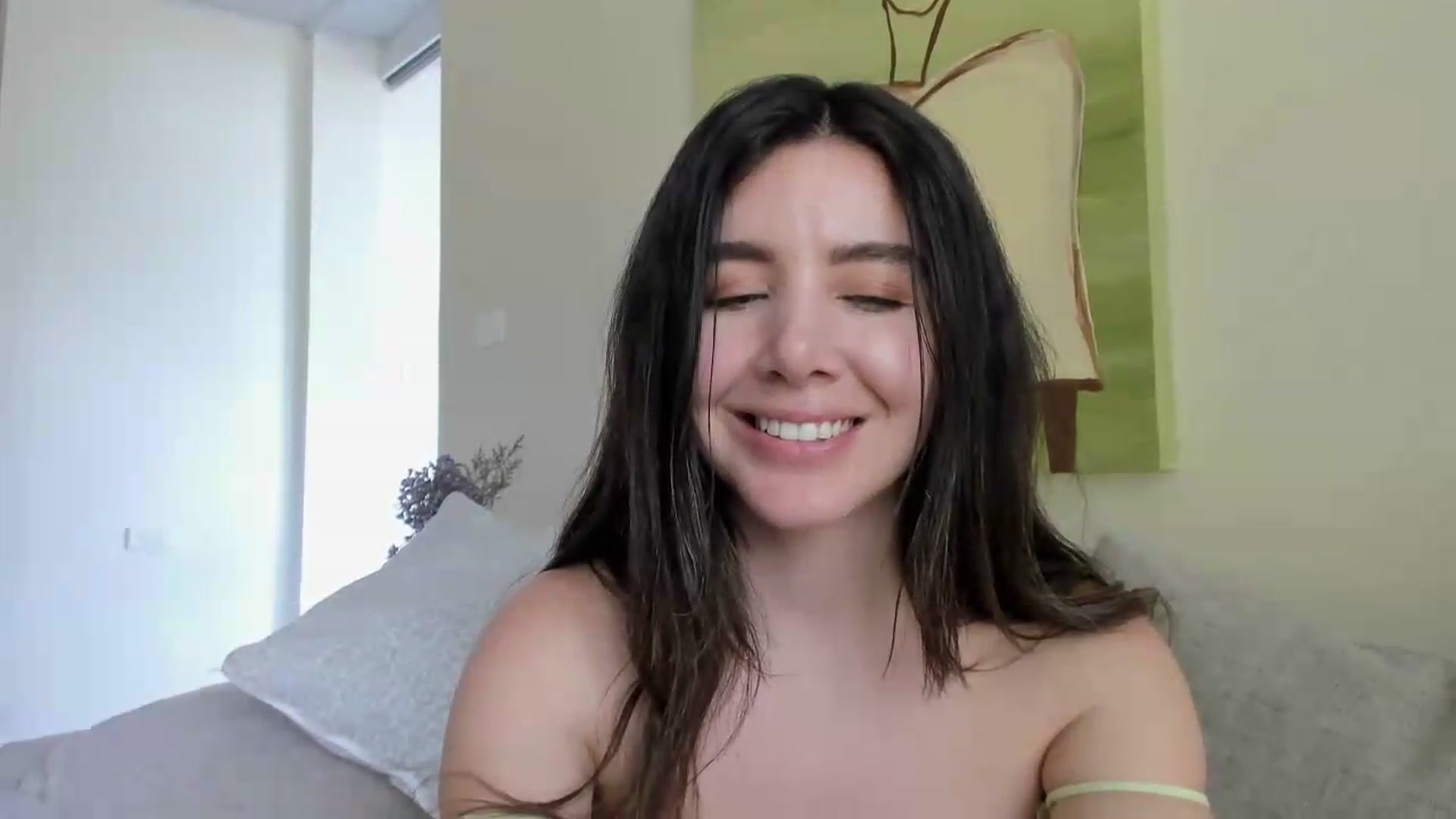 Gallery image thumbnail from LauraVega's myfreecams stream on, 05/24/2026, 19:06 image 2 of 20