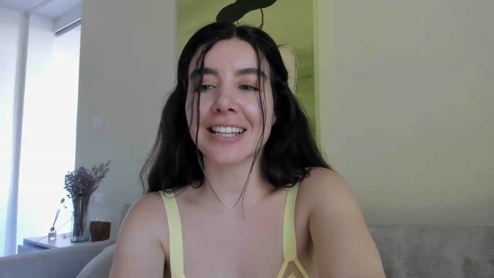 Gallery image thumbnail from LauraVega's myfreecams stream on, 05/31/2026, 18:03 image 10 of 20