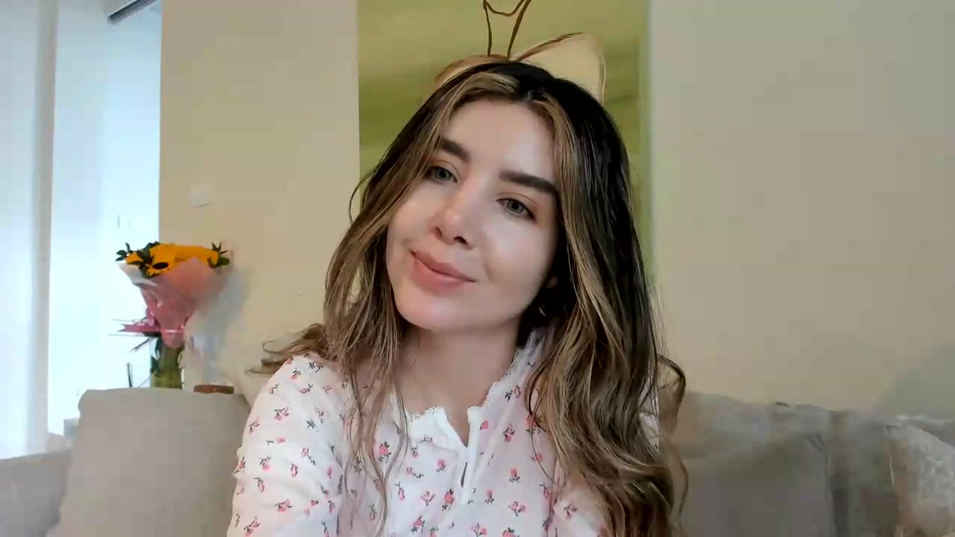Gallery image thumbnail from LauraVega's myfreecams stream on, 06/08/2026, 18:22 image 10 of 20