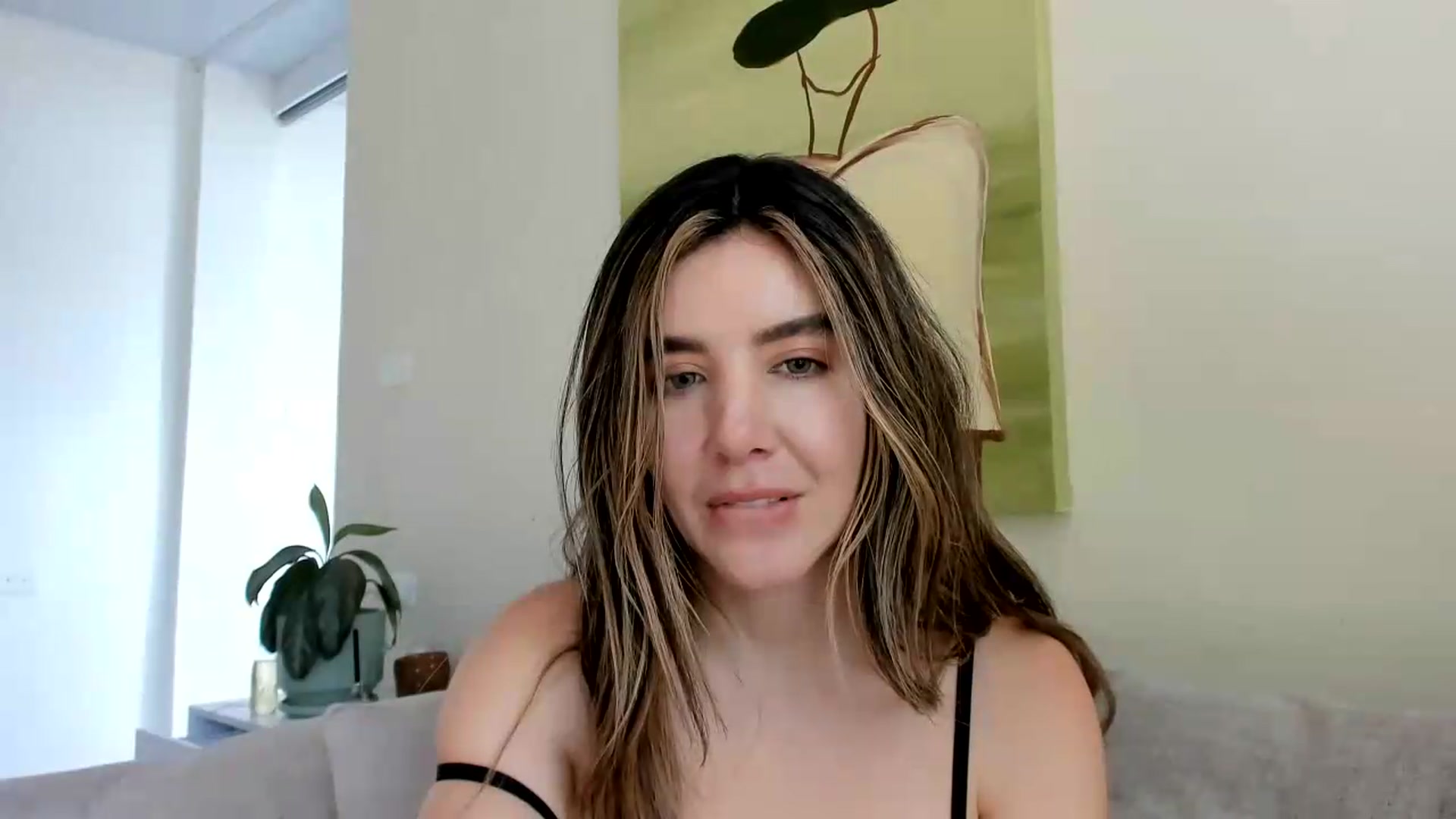 Gallery image thumbnail from LauraVega's myfreecams stream on, 07/03/2026, 15:32 image 2 of 20