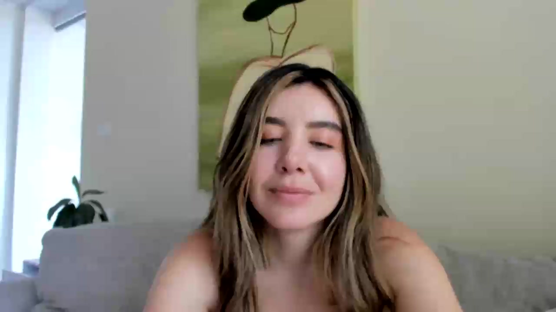 Gallery image thumbnail from LauraVega's myfreecams stream on, 07/03/2026, 16:53 image 1 of 20
