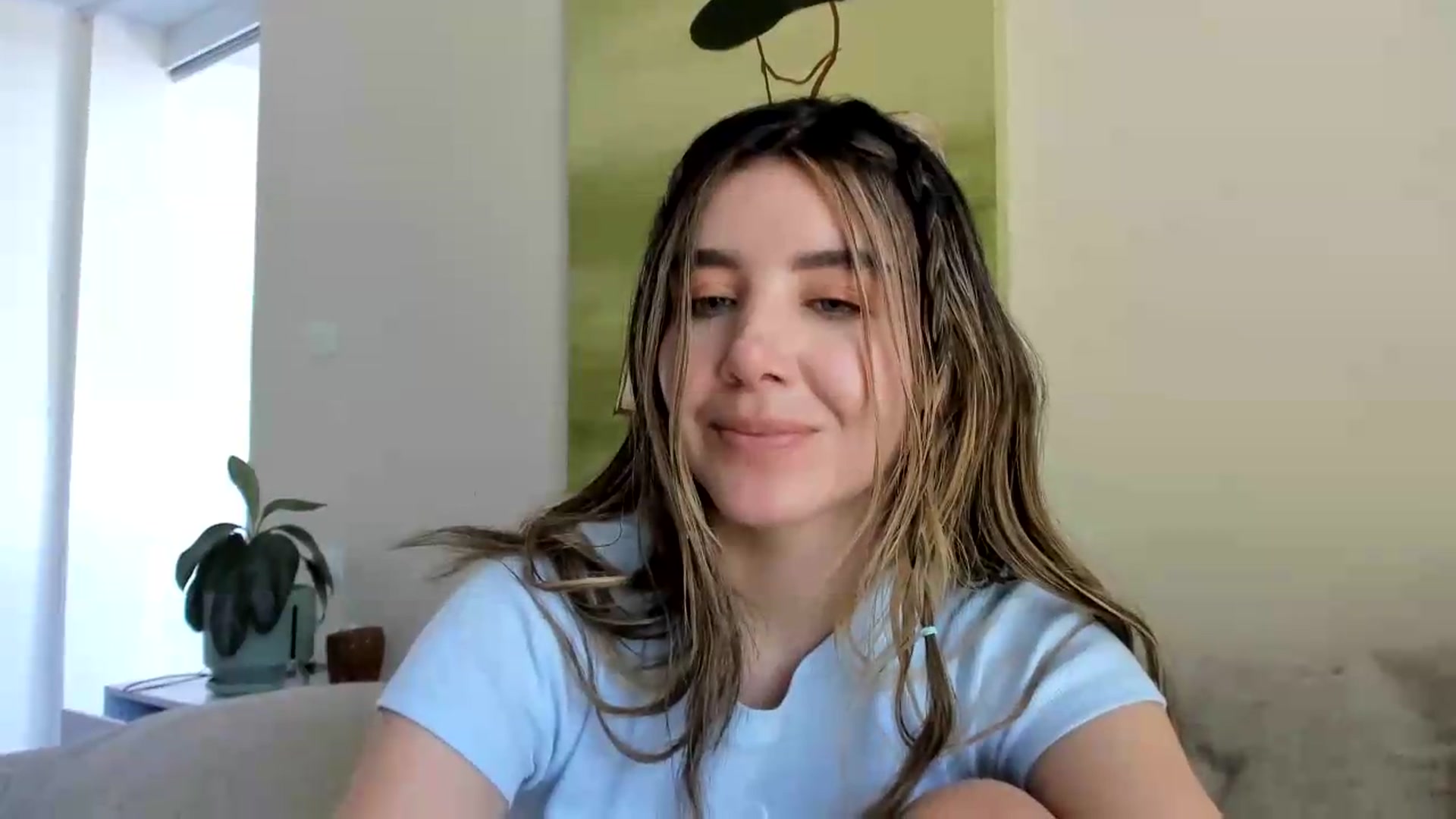 Gallery image thumbnail from LauraVega's myfreecams stream on, 07/07/2026, 17:04 image 9 of 20