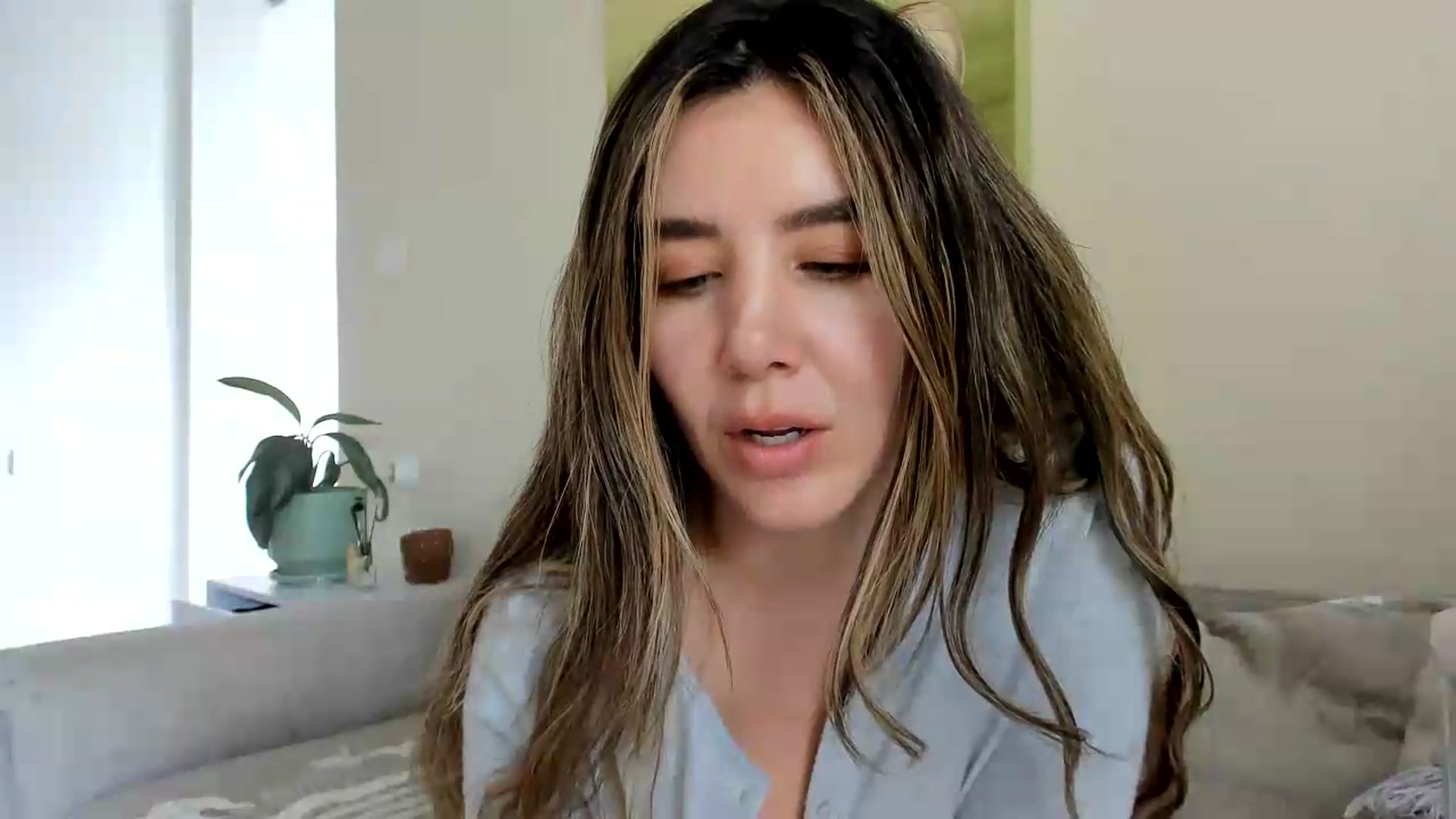 Gallery image thumbnail from LauraVega's myfreecams stream on, 07/20/2026, 16:38 image 3 of 20