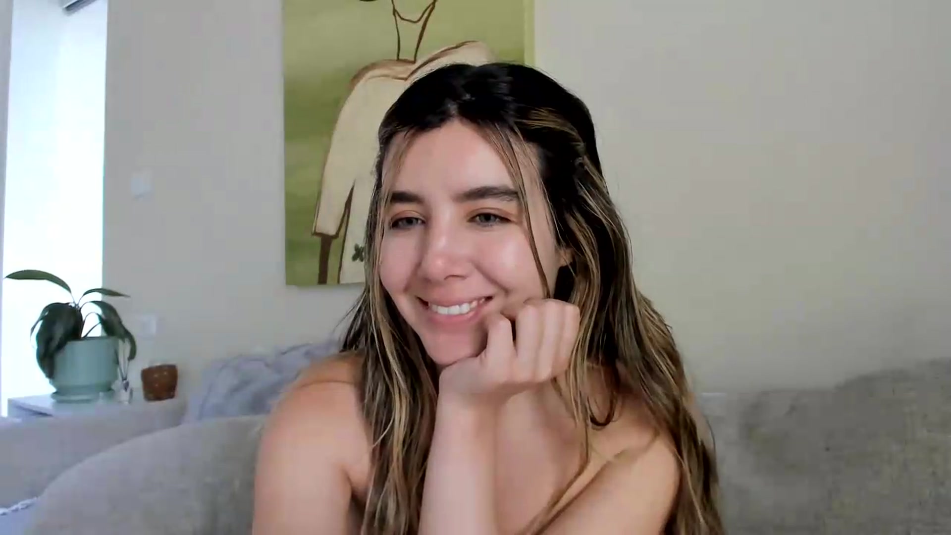 Gallery image thumbnail from LauraVega's myfreecams stream on, 07/26/2026, 19:02 image 15 of 20