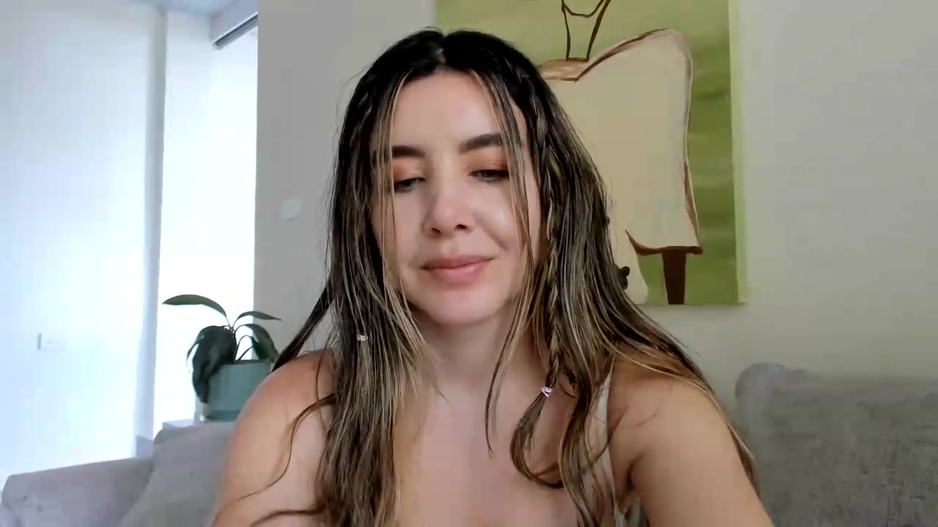 Gallery image thumbnail from LauraVega's myfreecams stream on, 07/27/2026, 17:47 image 5 of 20
