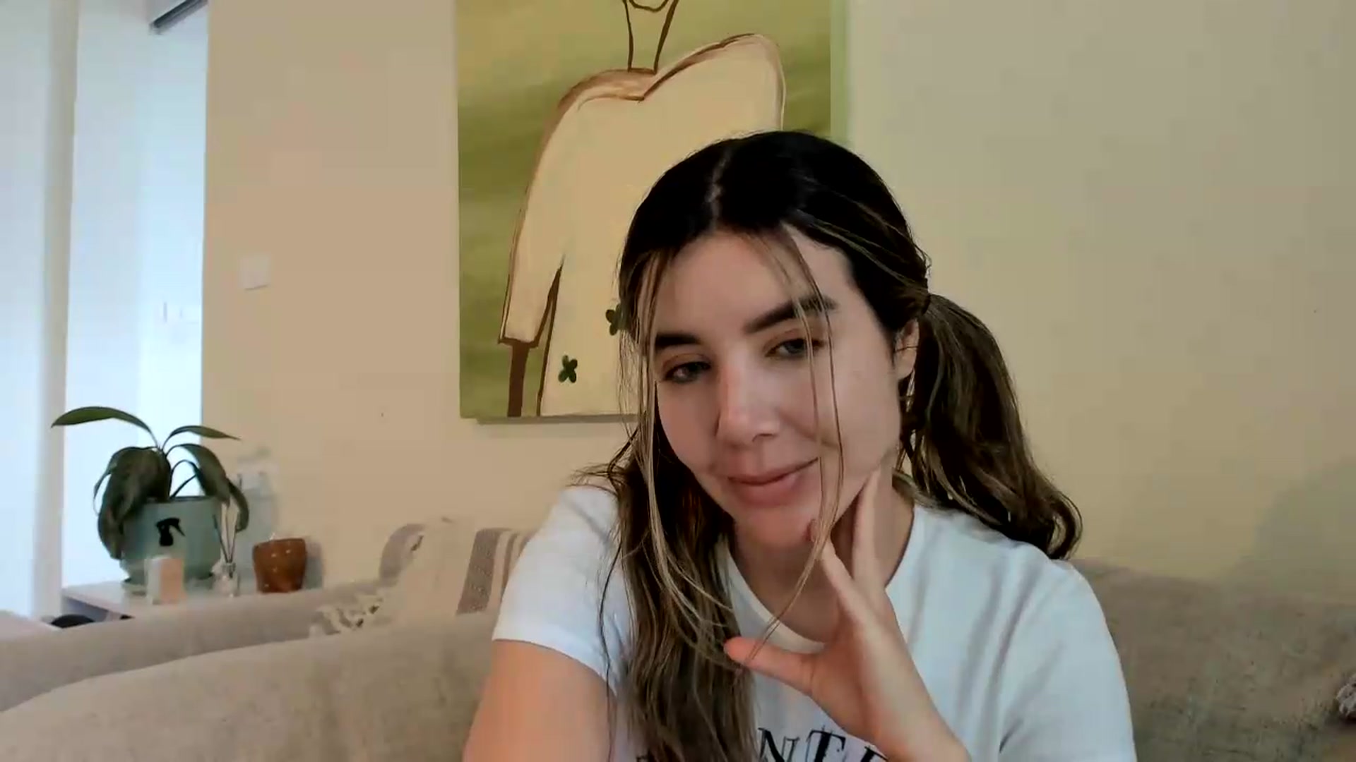 Gallery image thumbnail from LauraVega's myfreecams stream on, 07/29/2026, 18:11 image 19 of 20